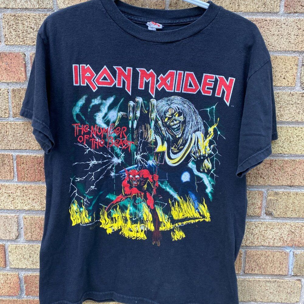Iron Maiden × Vintage Vintage Iron Maiden The Number of the Beast Band T Shirt Me Size US M / EU 48-50 / 2 - 2 Thumbnail