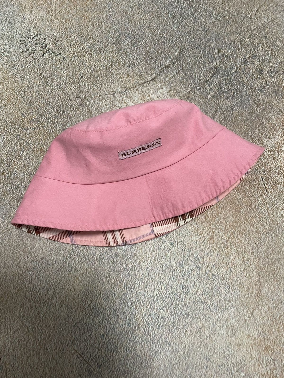 Burberry Burberry Reversible Checked Bucket Hat Size ONE SIZE - 5 Thumbnail