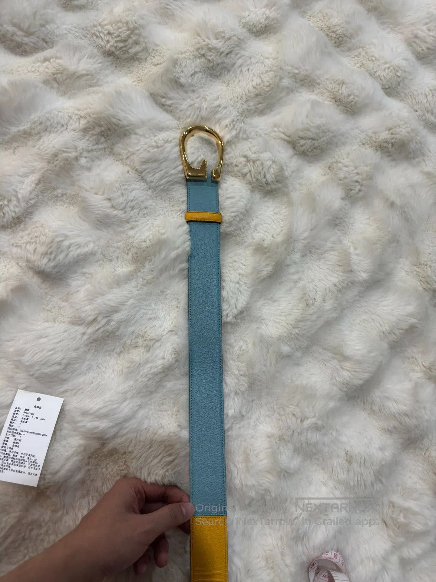 Gucci Guicci size 85 Contrasting Gold Buckle Belt| Size ONE SIZE - 4 Thumbnail