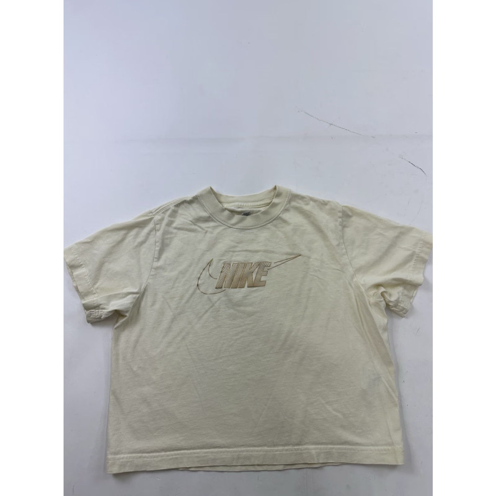 Nike VINTAGE Nike Shirt Womens Medium Yellow Short Sleeve Front Logo Loose Fit Size M / US 6-8 / IT 42-44 - 2 Thumbnail
