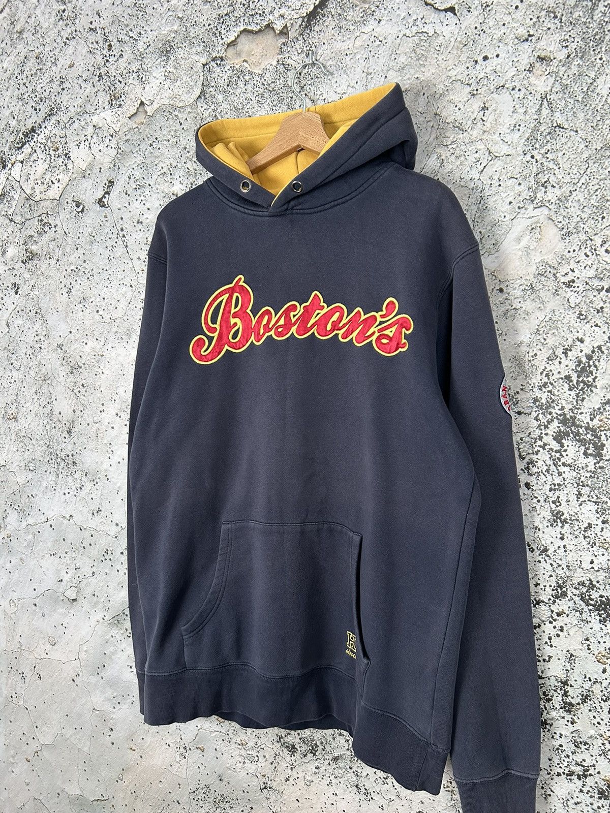 NFL Vintage Bostons NFL Sportswear Hoodie Spellout Baggy Size US XL / EU 56 / 4 - 2 Thumbnail