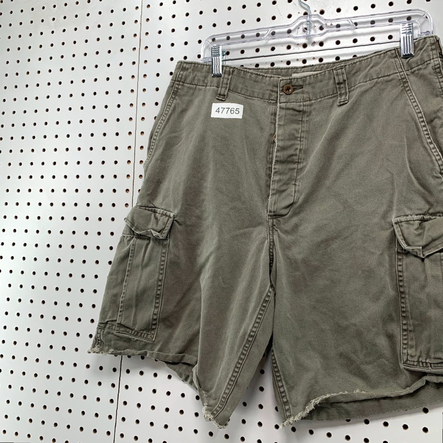 J.Crew J.CREW Military Cargo Shorts Mens 32x10 Green Distressed 100% Cotton Raw Hem - Cargo Shorts - Men - Green - 32x10 Size US 32 / EU 48 - 5 Thumbnail