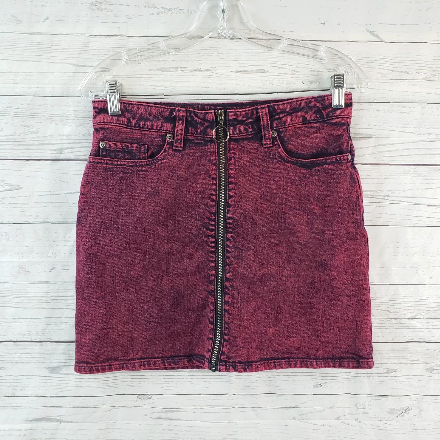 Hot Topic Hot Topic Denim Pencil Skirt Womens Sz Small Pink Pockets Zip Front Casual Short Regular Cotton Blend Denim Vintage No Size 28" / US 6 / IT 42 - 2 Thumbnail