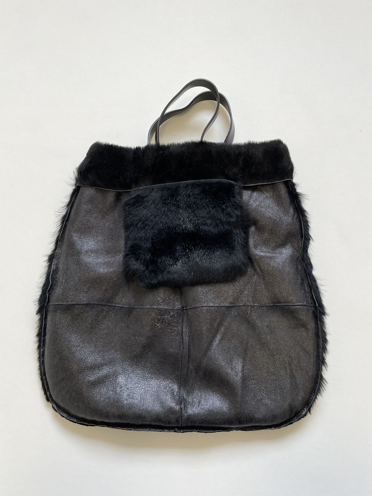 Prada A/W 2000 Black Sheep Fur Hand Bag Size ONE SIZE - 12 Thumbnail