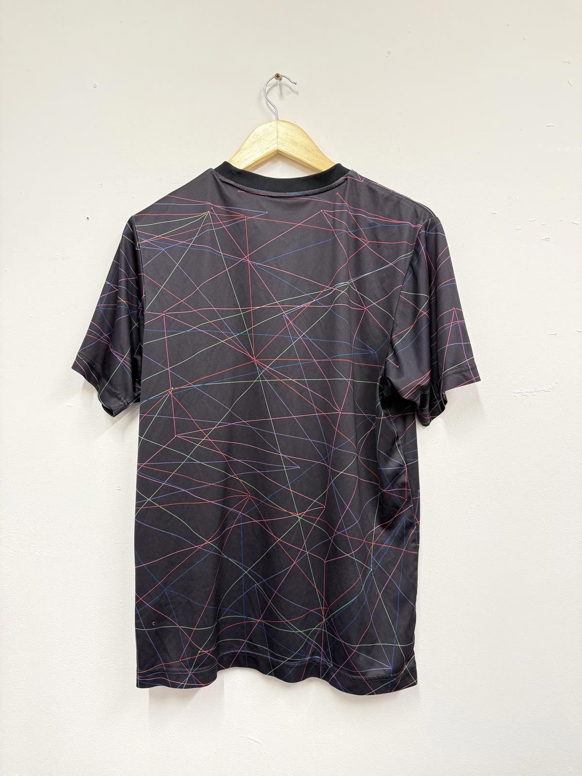 Nike Nike Men's Black Short Sleeve T-Shirt with Multicolour Line- Size ONE SIZE - 3 Thumbnail