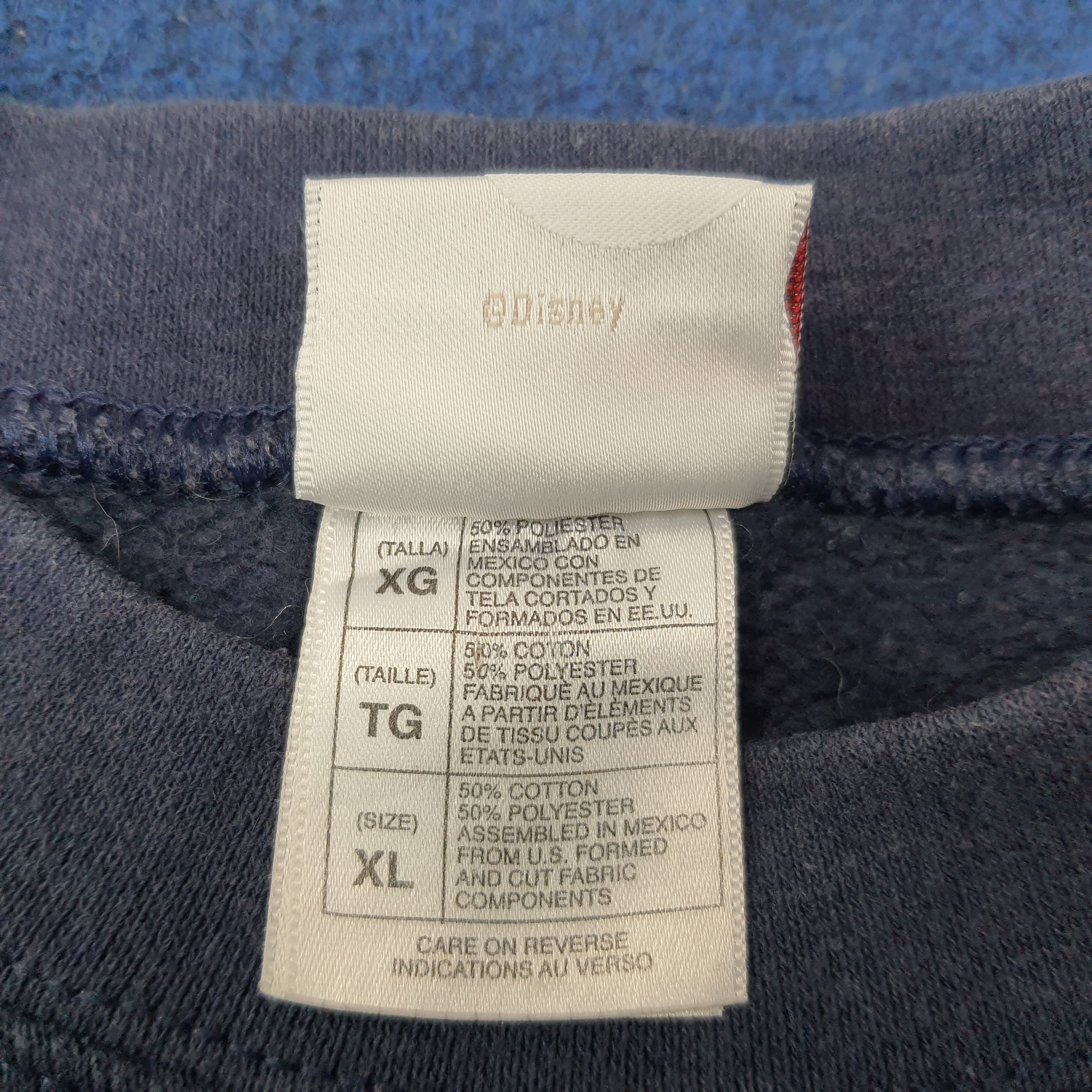 Disney Vintage Disney Tigger and Eeyore Photo Sweatshirt C262N3 Size US XL / EU 56 / 4 - 5 Thumbnail