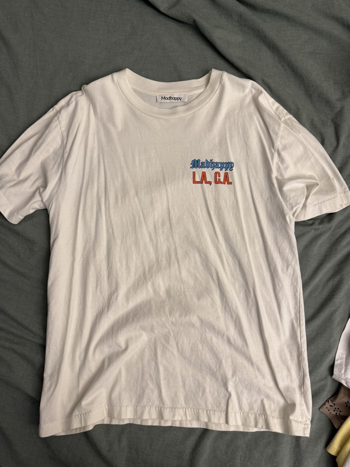 Madhappy MadHappy white logo tee Size US XL / EU 56 / 4 - 1 Thumbnail
