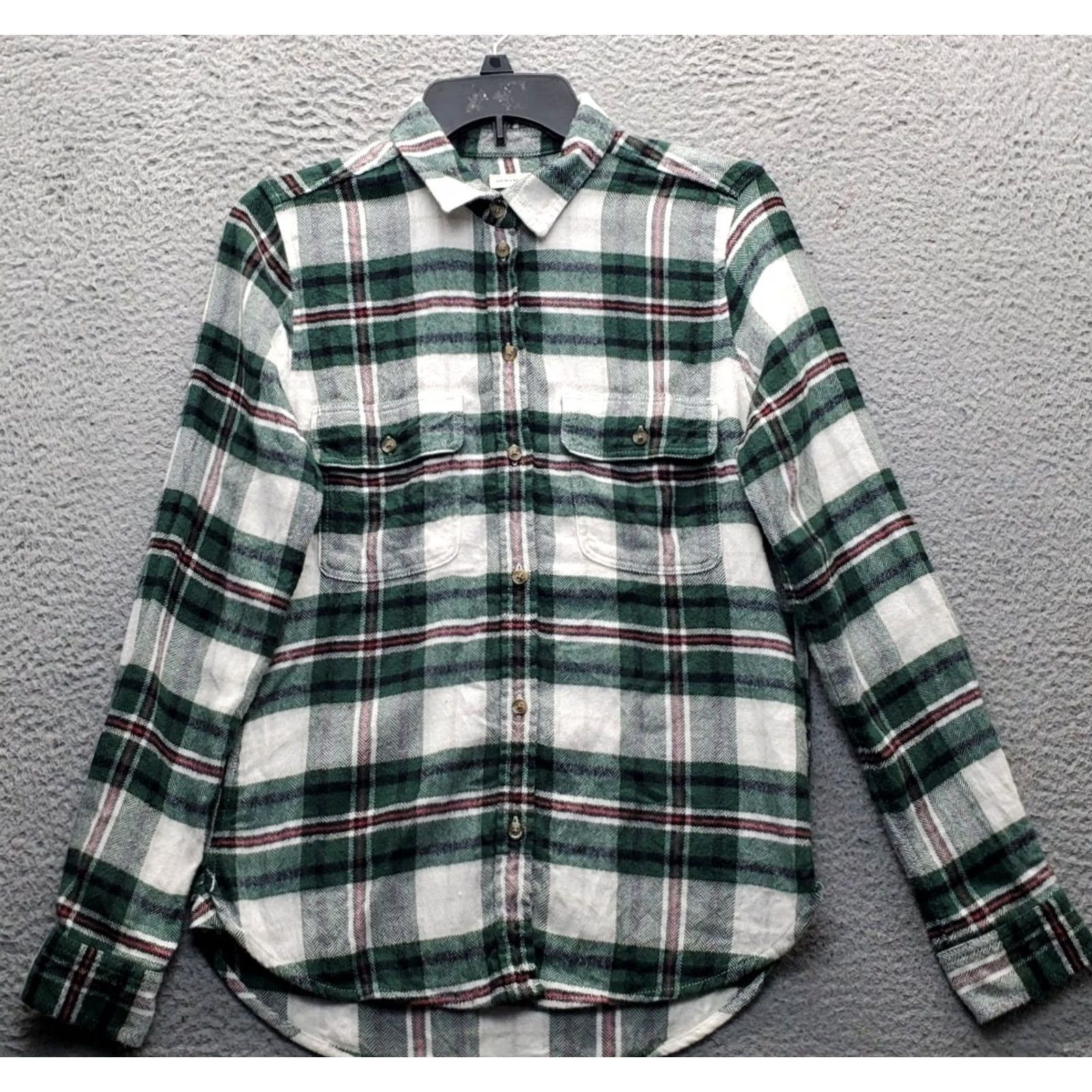 American Eagle Outfitters American Eagle Shirt Womens Size S Multicolor Plaid Button-Up Flannel Classic Fit Size S / US 4 / IT 40 - 2 Thumbnail