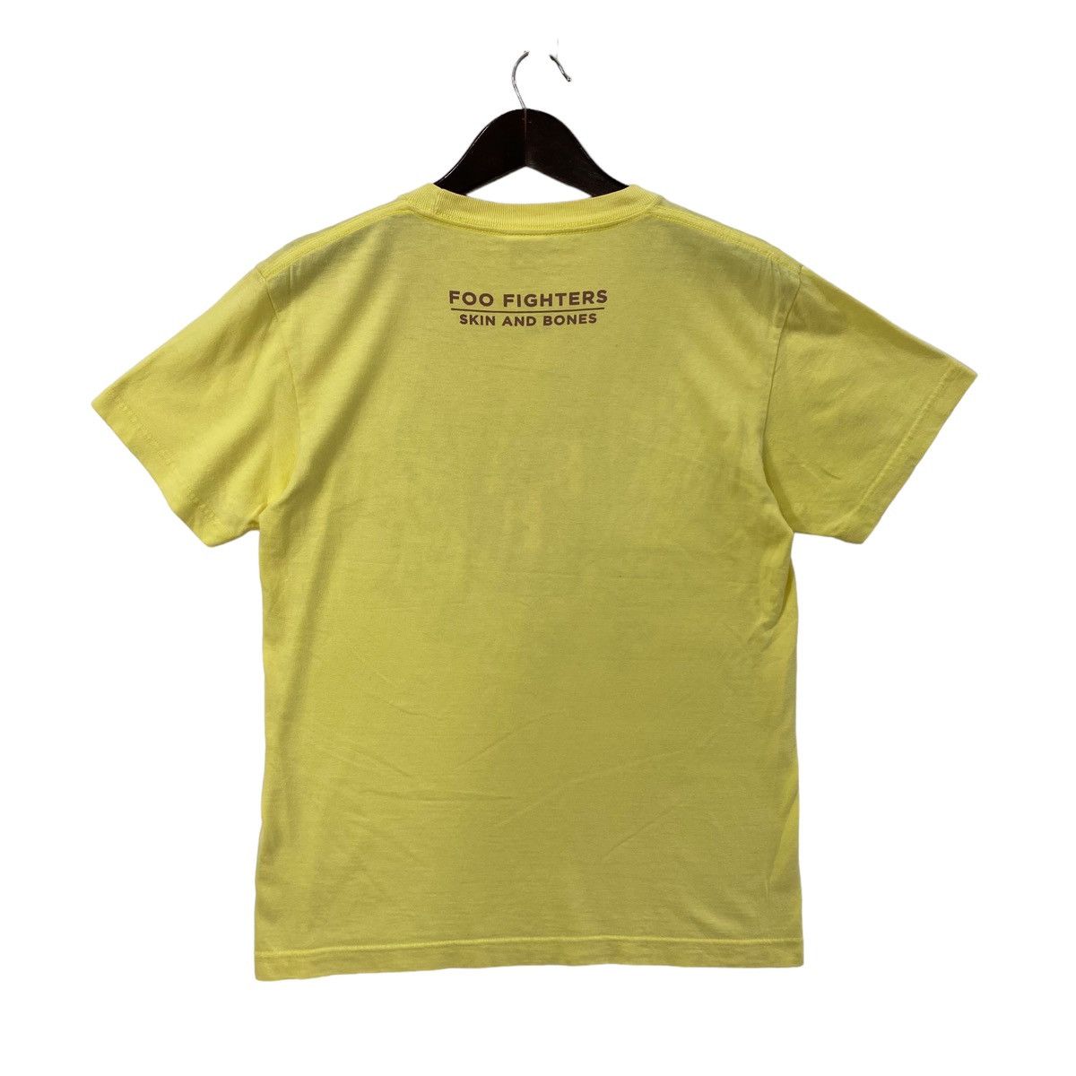 Band Tees 💥VINTAGE FOO FIGHTERS grunge band skin and bones rare shirt Size US M / EU 48-50 / 2 - 2 Thumbnail