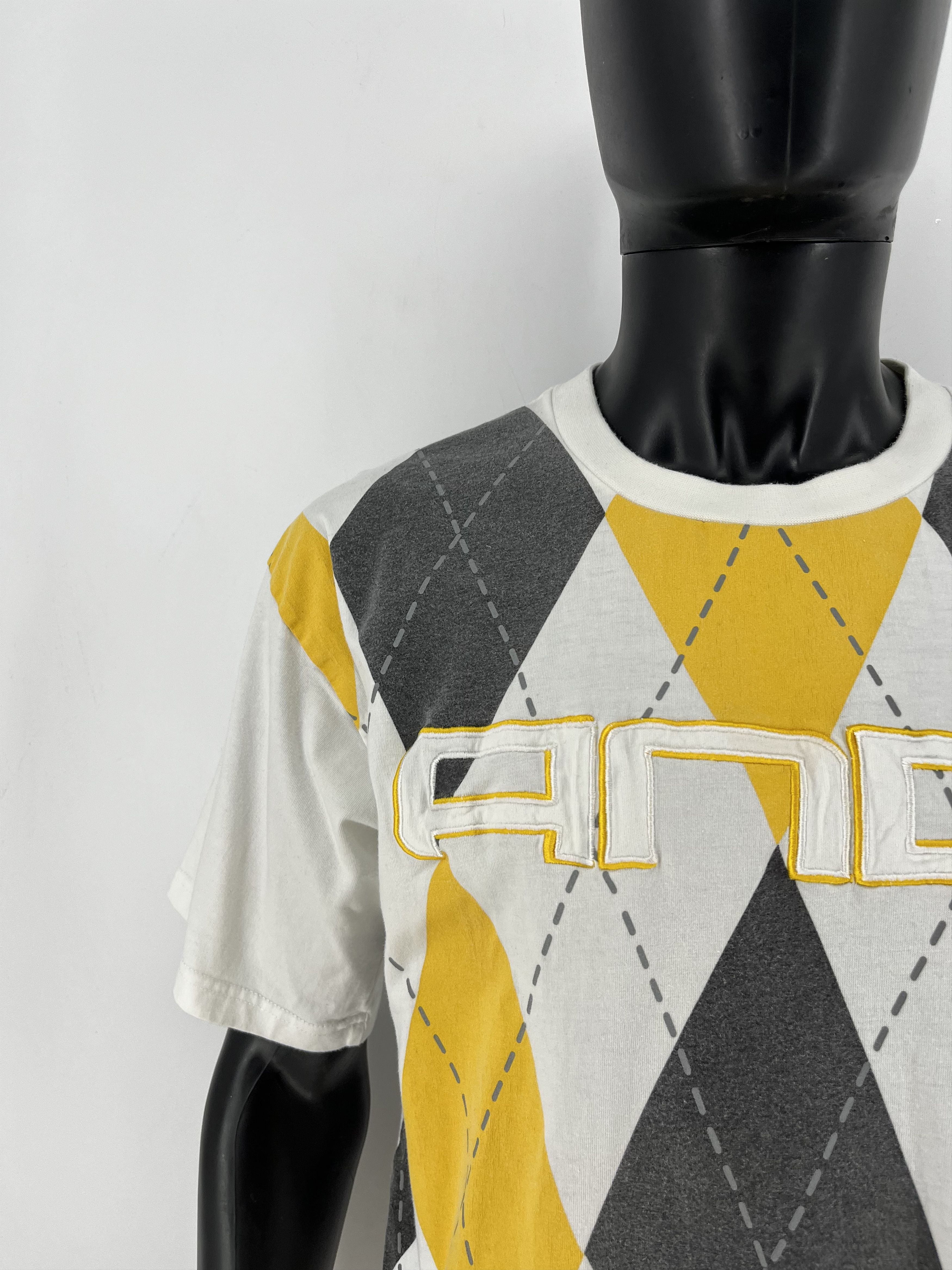 Other Vintage AND1 Argyle Pattern Tee Y2K Basketball Style L Size US L / EU 52-54 / 3 - 7 Thumbnail