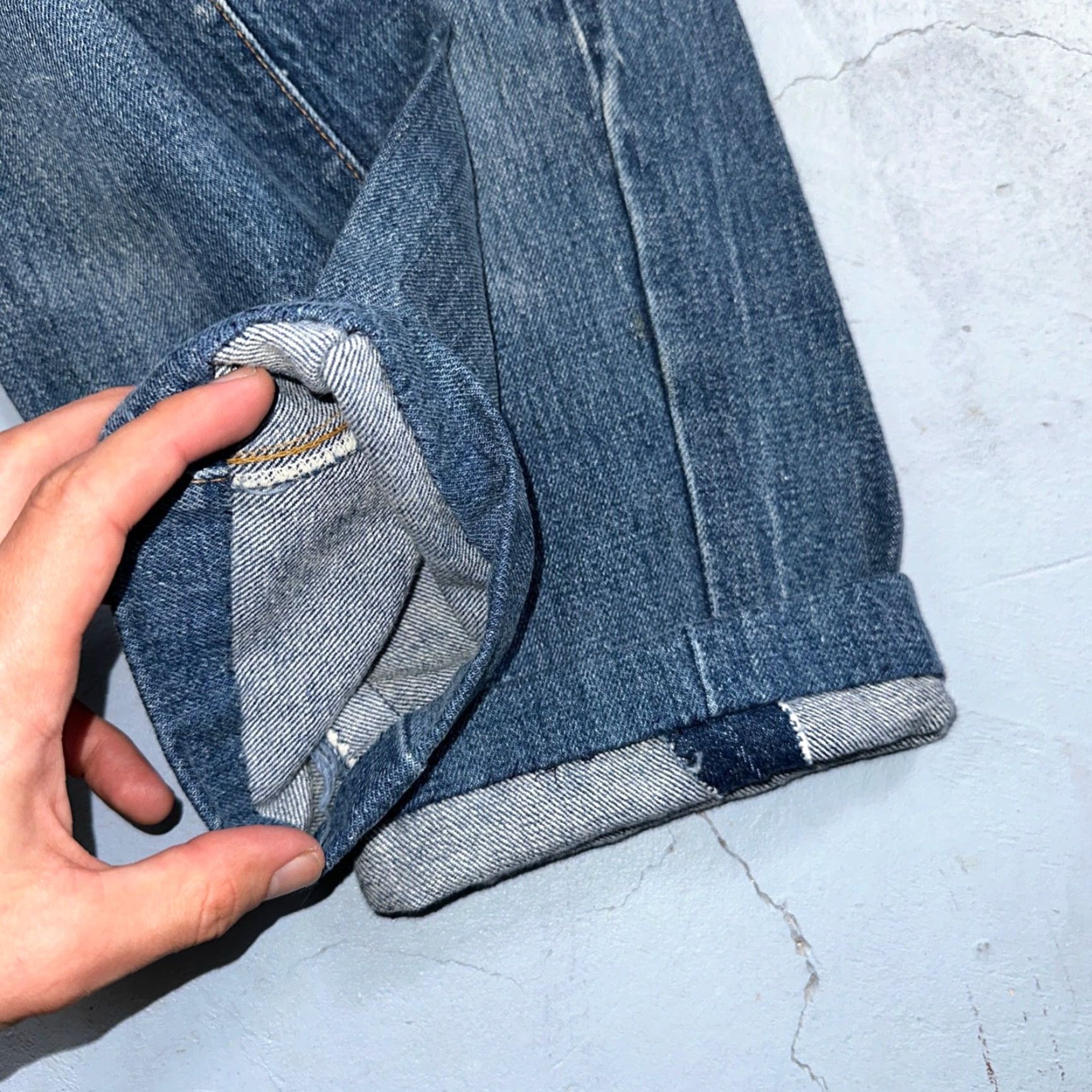 Levi's VINTAGE Levi's 501 Jeans Men Regular 28 Blue Denim Cotton Button 34 Inseam 80s 70s USA Distressed Comfort Straight XX Model 501 XX Size US 28 / EU 44 - 3 Thumbnail