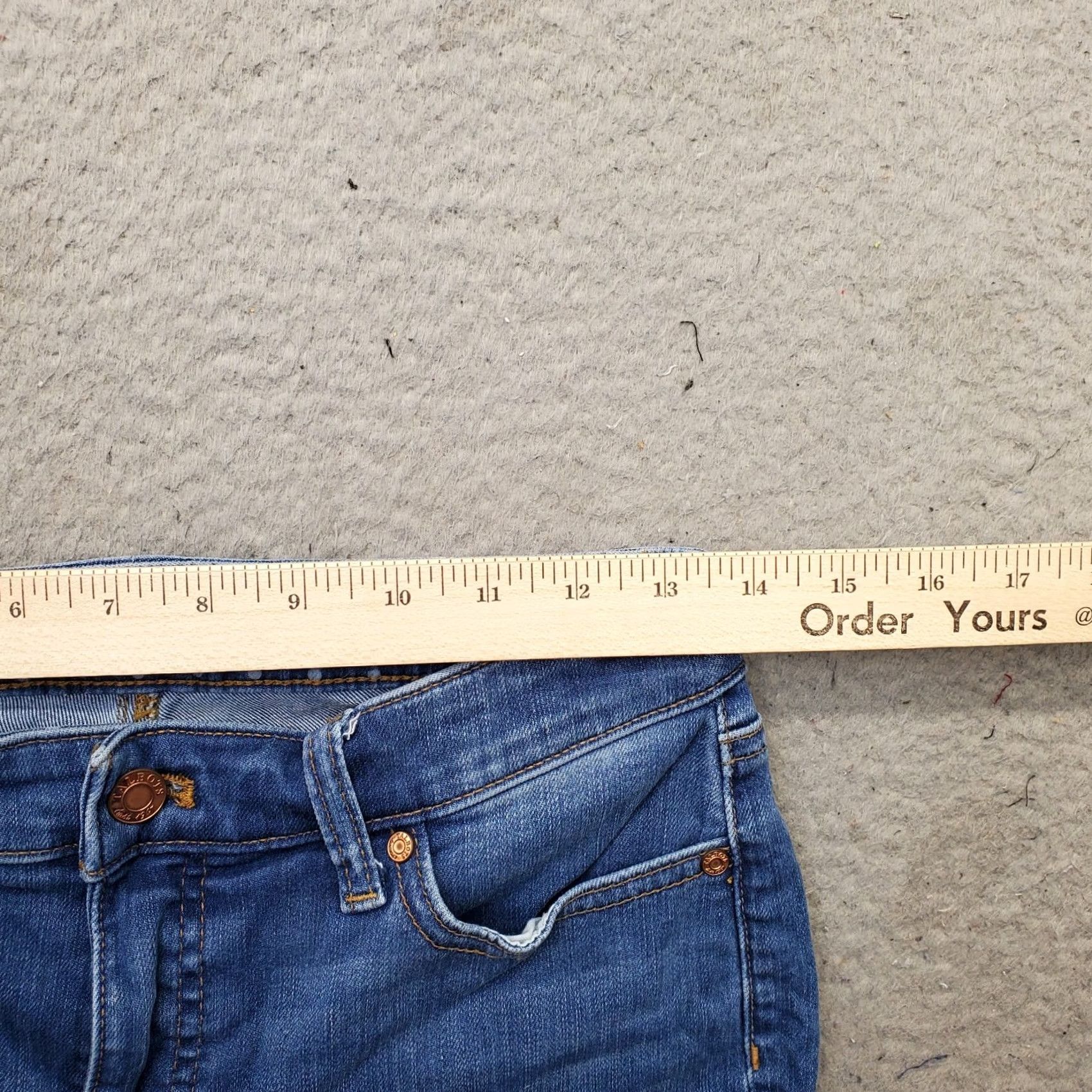 Talbots Talbots Pedal Pusher Jeans Women 4P Blue Denim Cropped 5-Pocket Slit Inseam 15.5" Regular Size 4P Womens Jeans Size 27" / US 4 / IT 40 - 6 Thumbnail