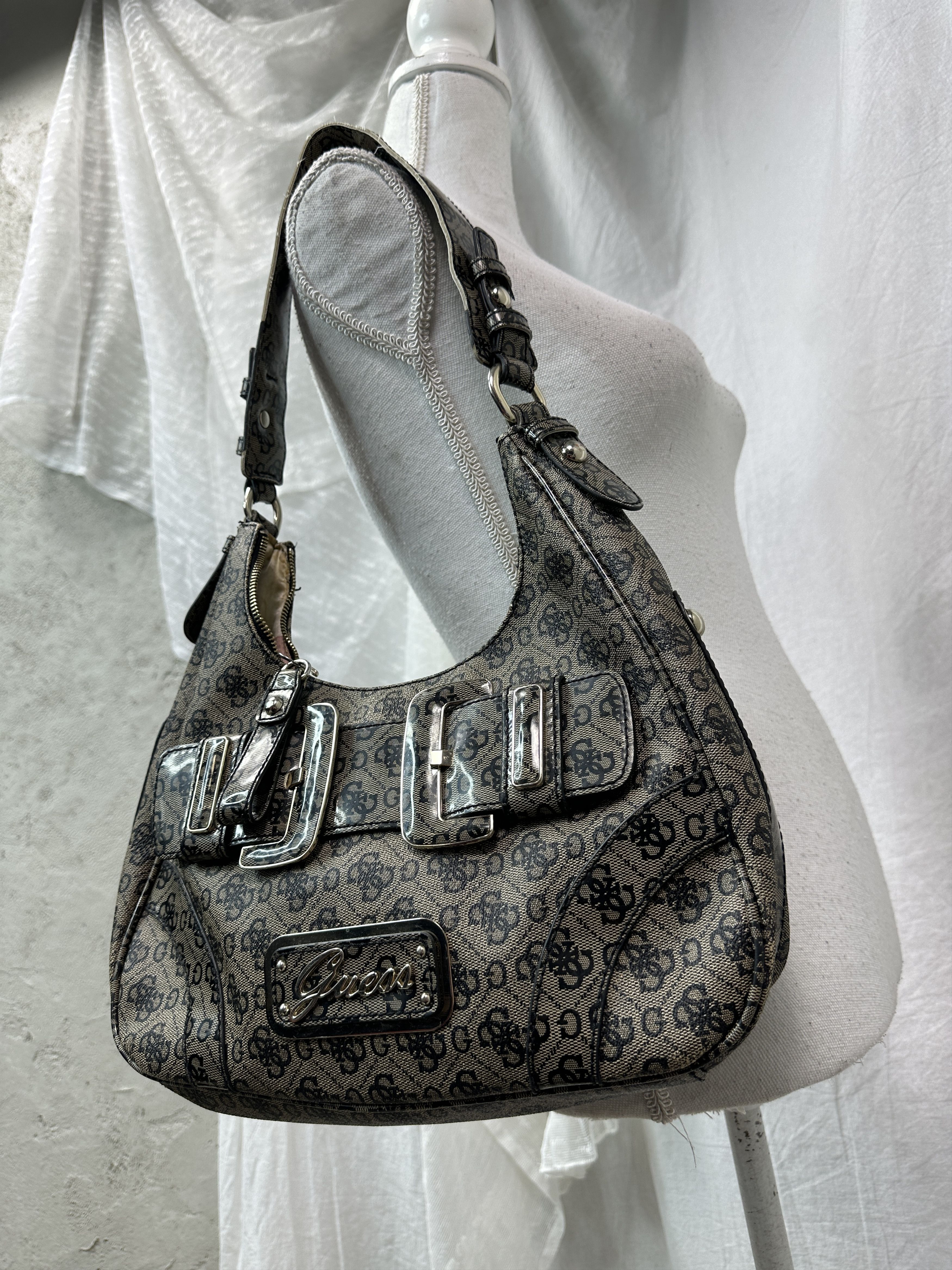 Guess Vintage Avant Garde Guess Monogram Buckled Hobo Bag Y2K Size ONE SIZE - 1 Thumbnail
