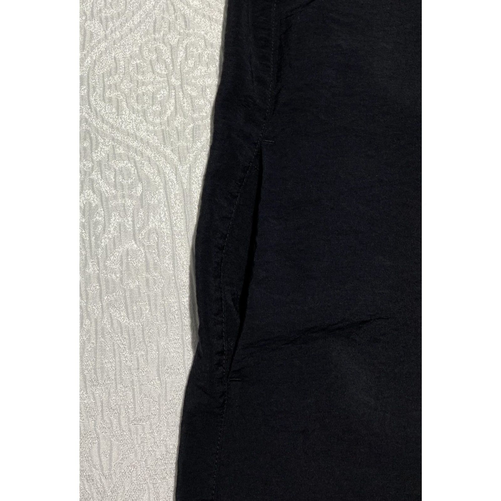 Banana Republic Banana Republic Dress Womens XL Black Sleeveless Shift Pockets V Neck Racerback Size XL / US 12-14 / IT 48-50 - 4 Thumbnail