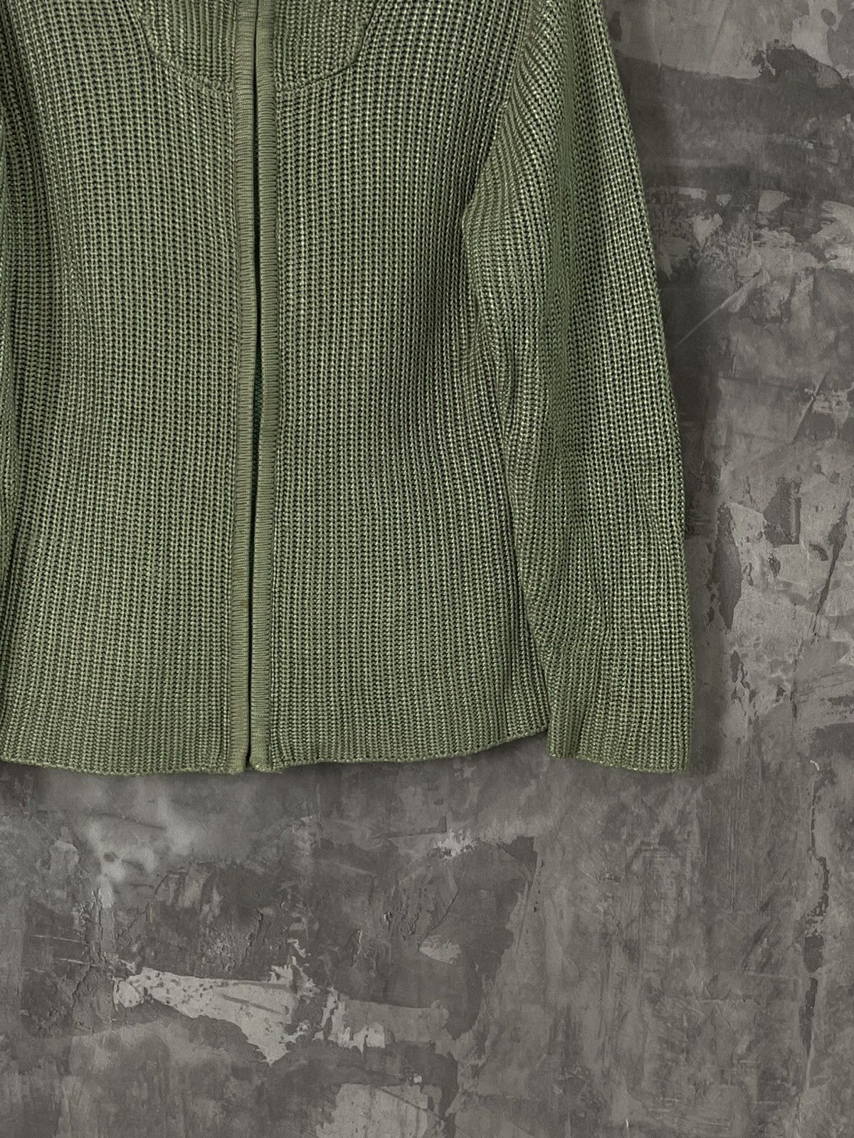 Salvatore Ferragamo × Vintage Vintage Y2K zip up ribbed Silk Salvatore Ferragamo sweater Size L / US 10 / IT 46 - 8 Thumbnail