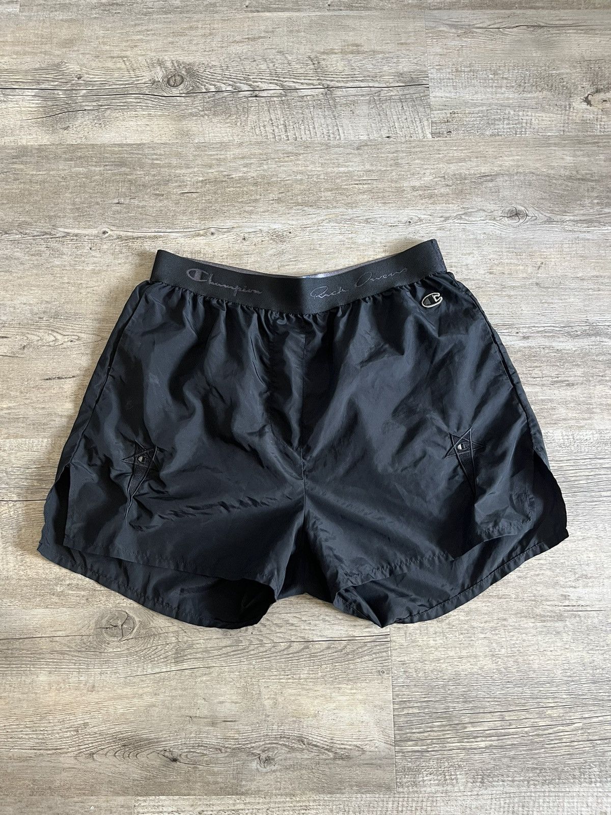 Rick Owens（ショートパンツ）のフリマアイテム一覧 未使用 Champion