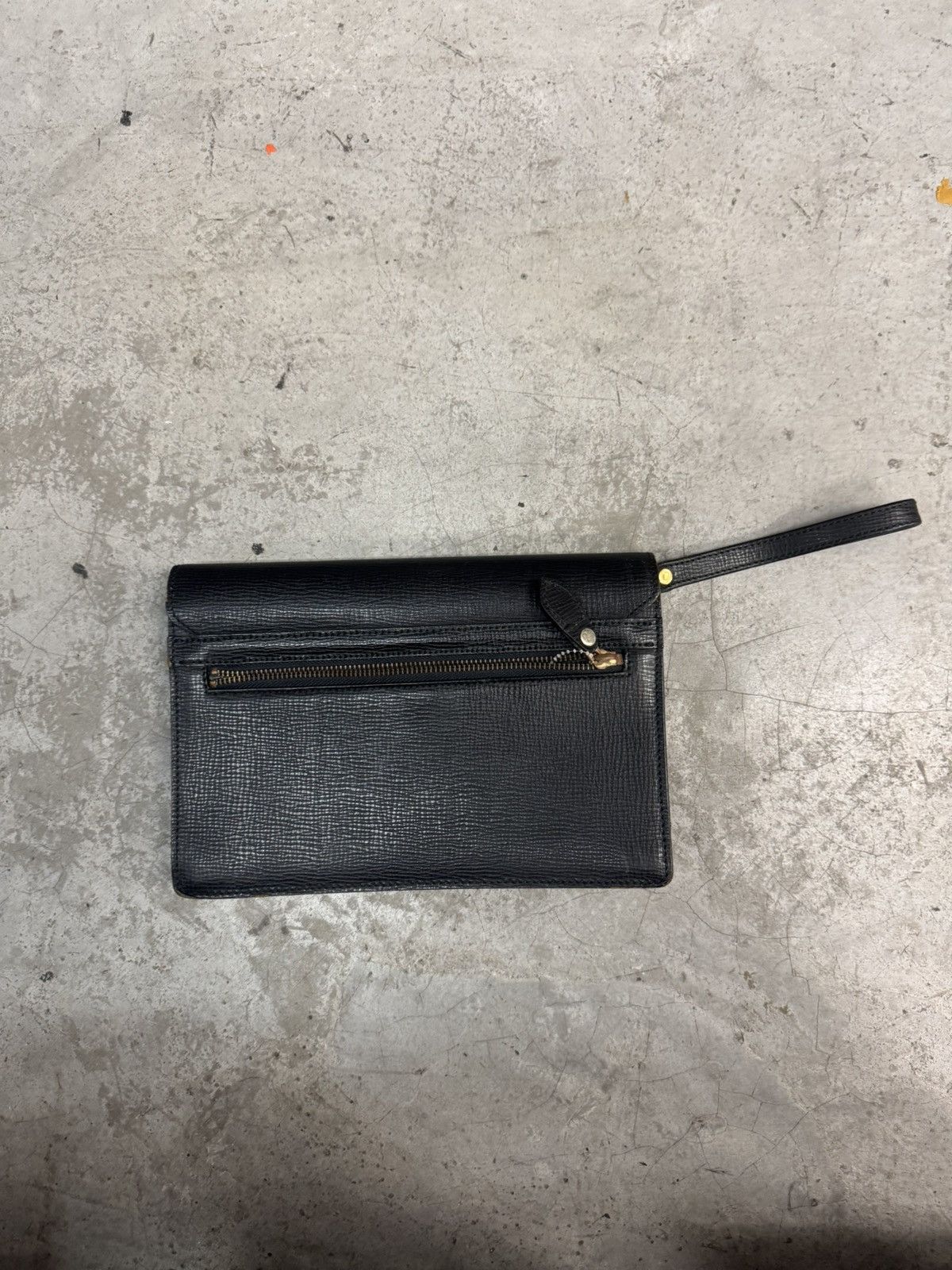 Burberry Authentic Burberrys 90's Black Leather Clutch Bag Size ONE SIZE - 2 Thumbnail
