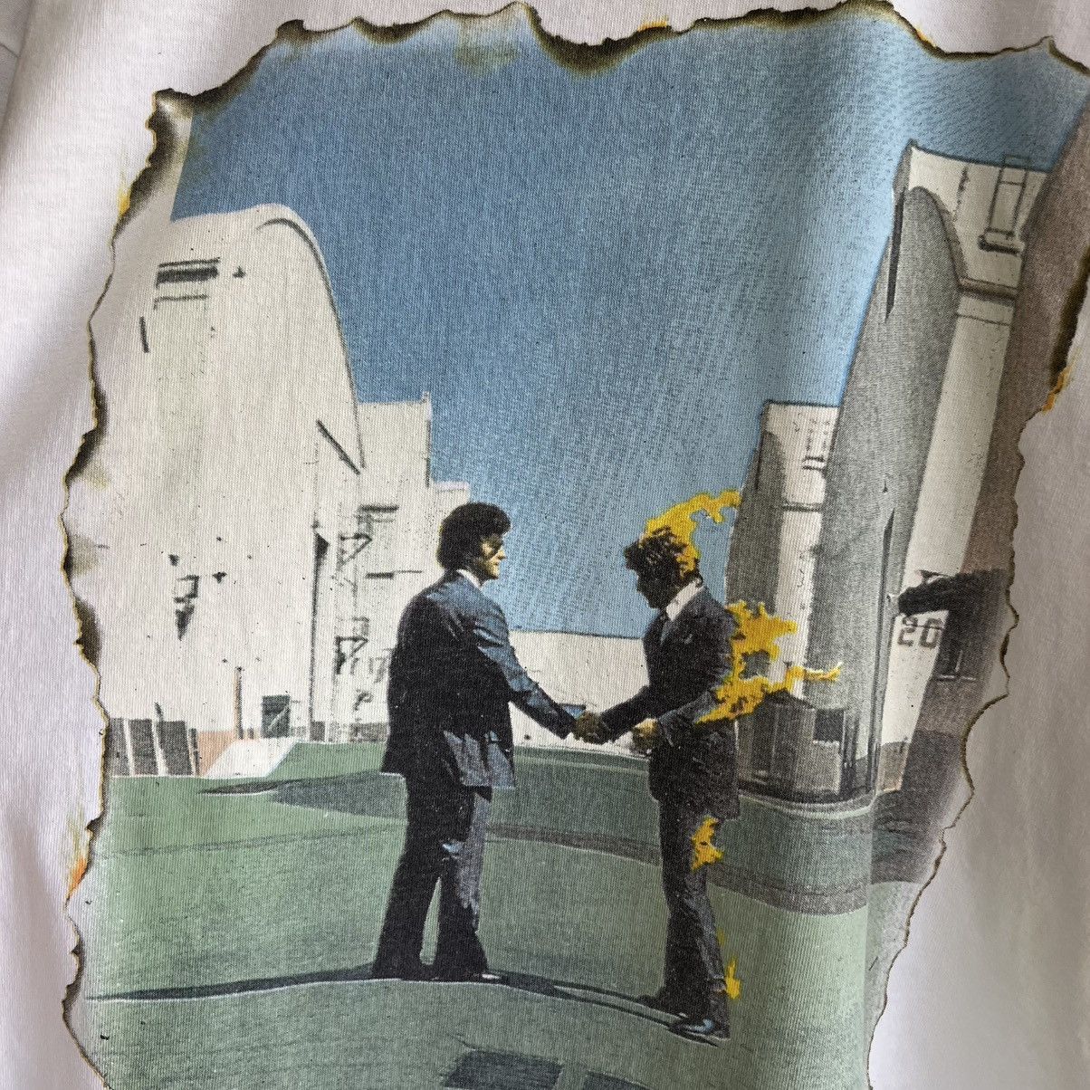 Anvil × Band Tees × Vintage VTG 2002 Pink Floyd Wish You Were Here Band Tee Shirt Size US XL / EU 56 / 4 - 5 Thumbnail