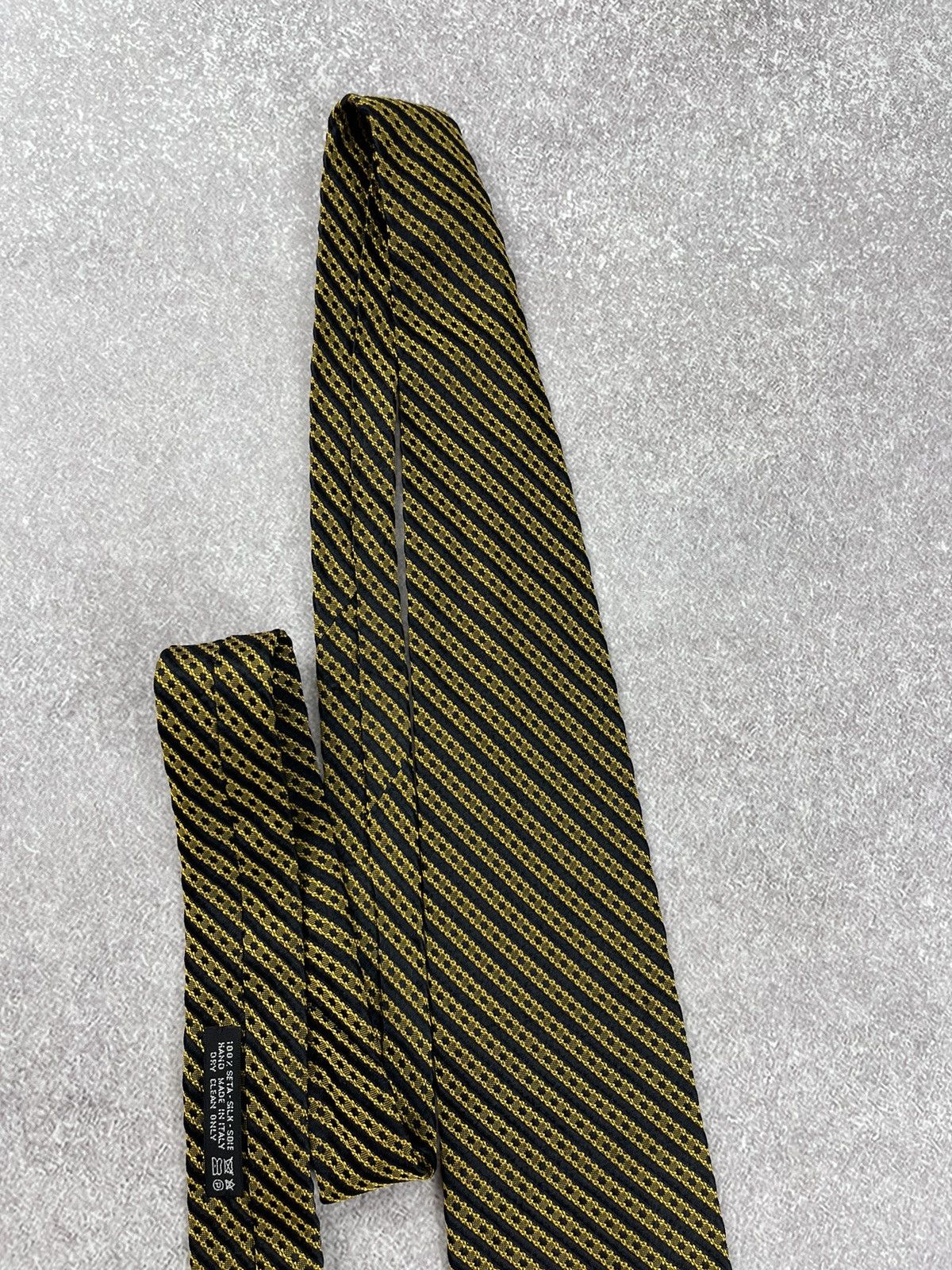 Brioni × Vintage Vintage Brioni Silk Tie Size ONE SIZE - 4 Thumbnail