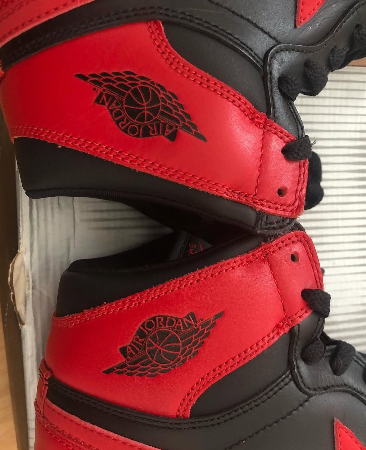 Jordan Brand 2001 Nike Air Jordan 1 - Bred Size US 9 / EU 42 - 6 Thumbnail