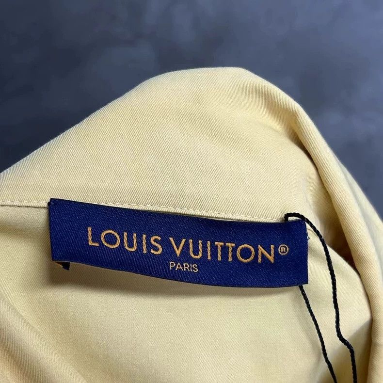 Louis Vuitton Louis Vuitton size 5l 24 latest yellow Tyler embroidered l Size US M / EU 48-50 / 2 - 5 Thumbnail