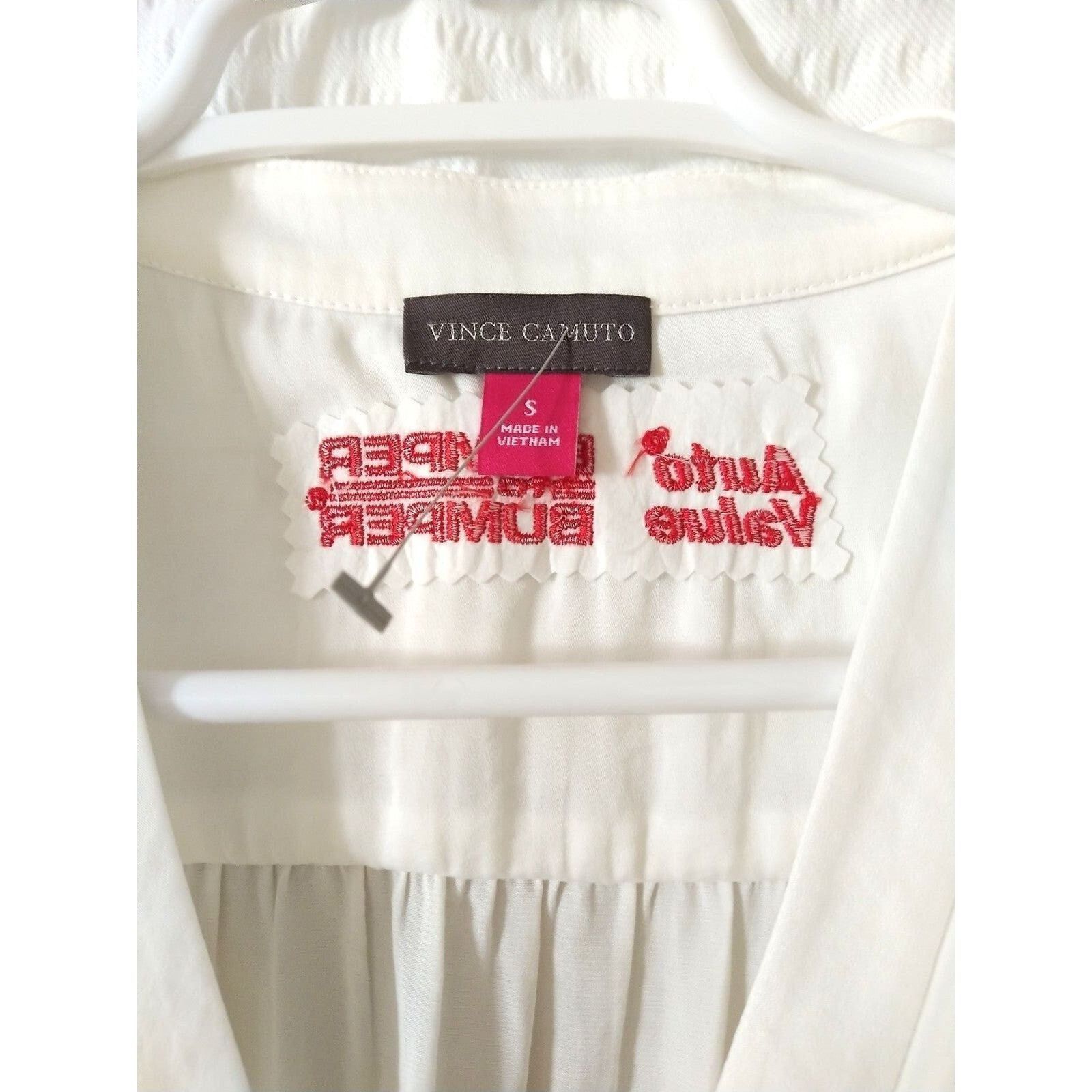 Vince Camuto Vince Camuto long sleeve v neck white women's blouse S Size S / US 4 / IT 40 - 3 Thumbnail