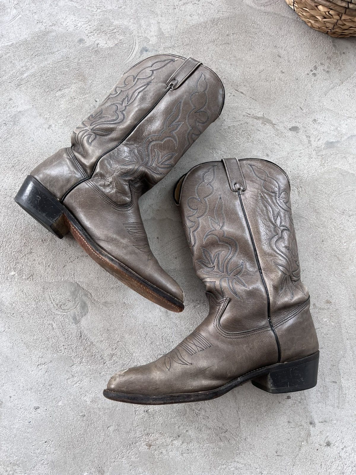 Cowboy Equipment Vintage Laredo Western Cowboy Leather Boots Rare Avant-Garde Size US 9 / EU 42 - 12 Thumbnail