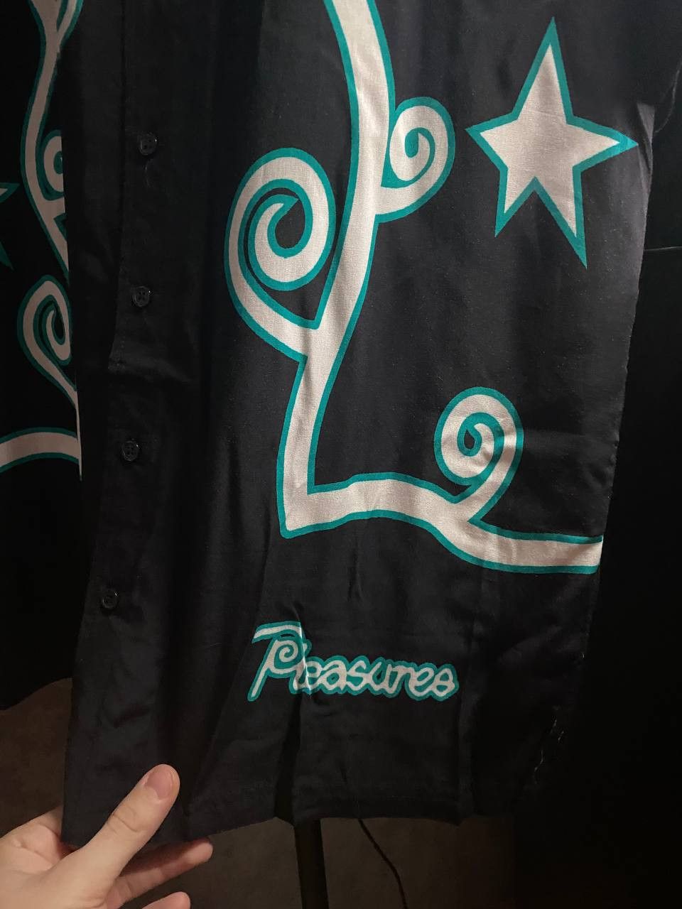Pleasures Pleasures - Fury Button Down Size US M / EU 48-50 / 2 - 2 Thumbnail