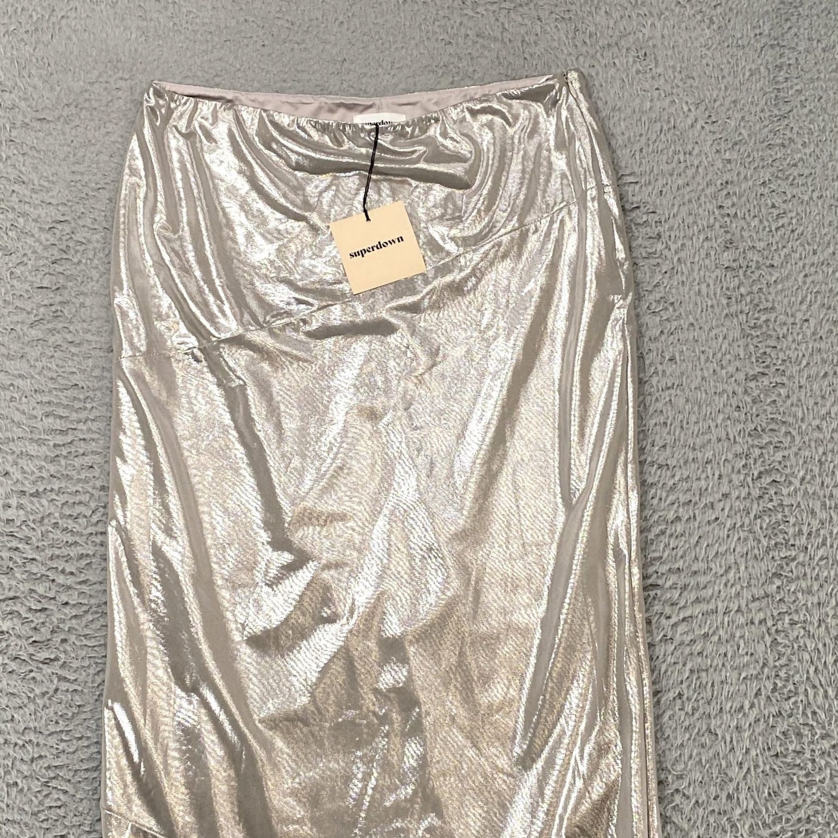 superdown VINTAGE Superdown Maxi Skirt Womens M Silver Metallic Satin Party Holiday Revolve Size 32" / US 10 / IT 46 - 2 Thumbnail