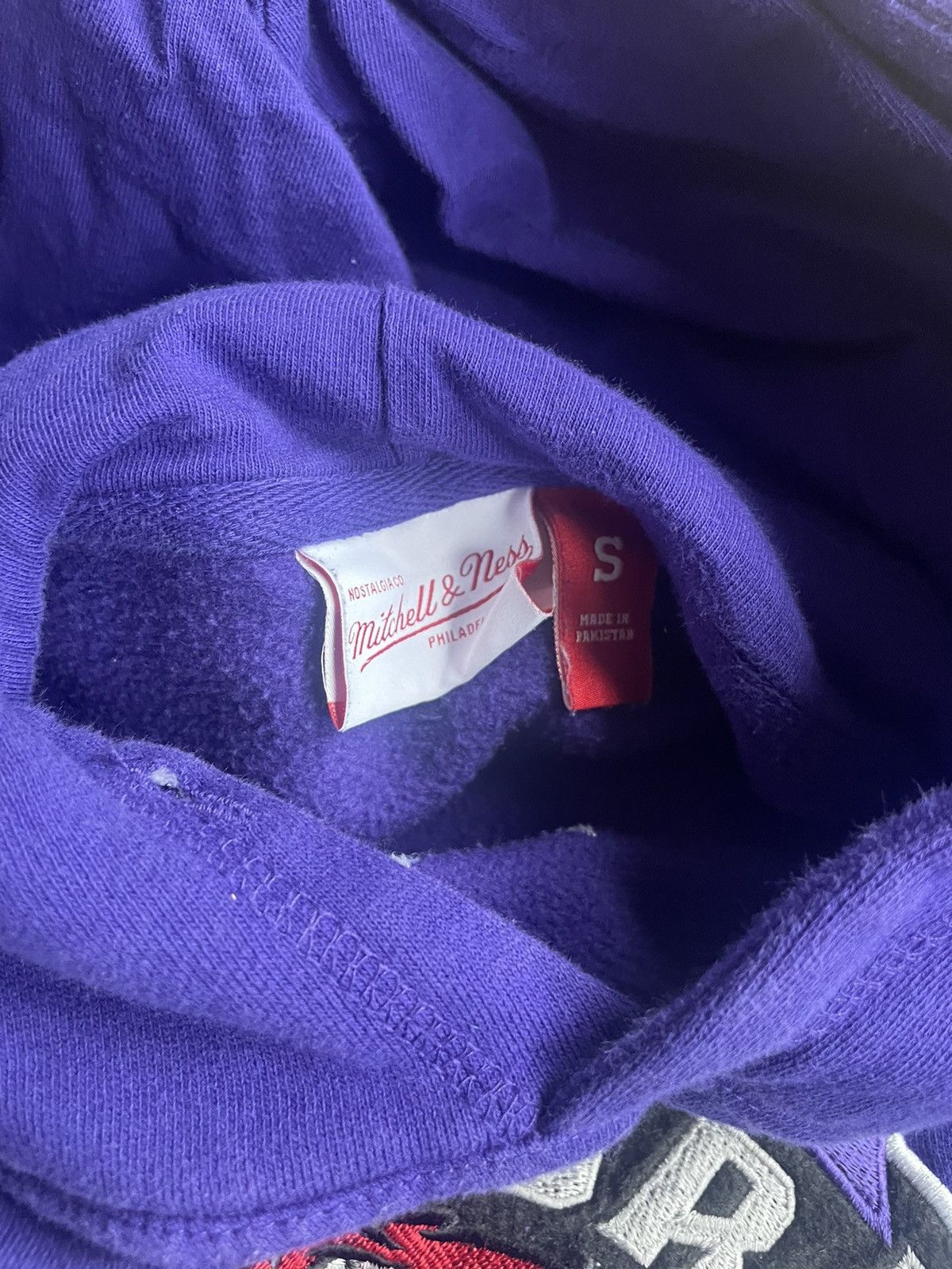 Mitchell & Ness Raptors hoodie Size US S / EU 44-46 / 1 - 2 Thumbnail
