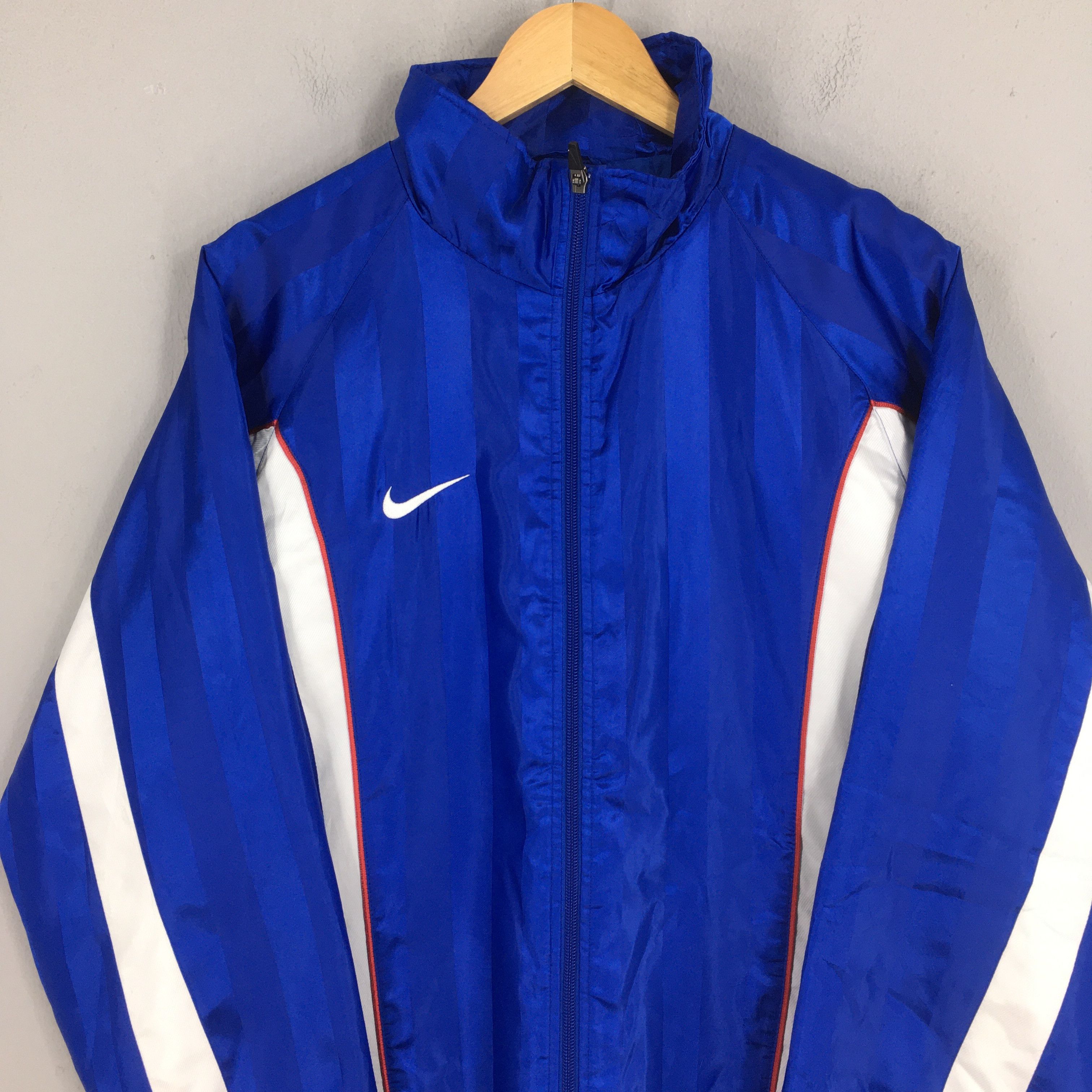Nike Vintage 90's Nike Windbreaker Blue Hoodie Jacket Large Size US L / EU 52-54 / 3 - 2 Thumbnail
