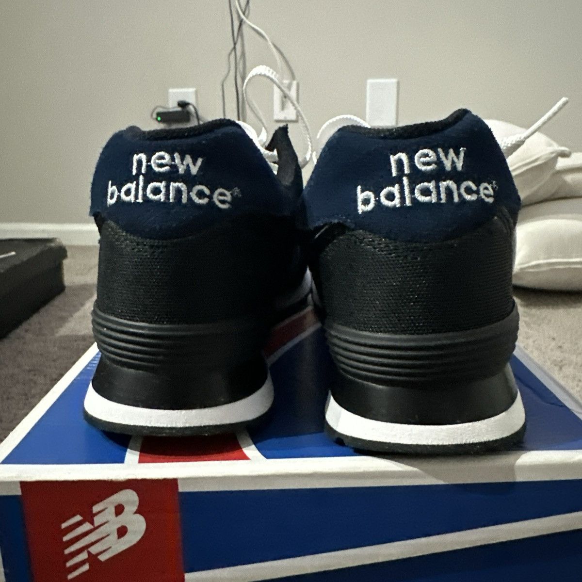 New Balance ML574POK 574 'Pique Polo Pack - Black' Size US 10 / EU 43 - 9 Thumbnail