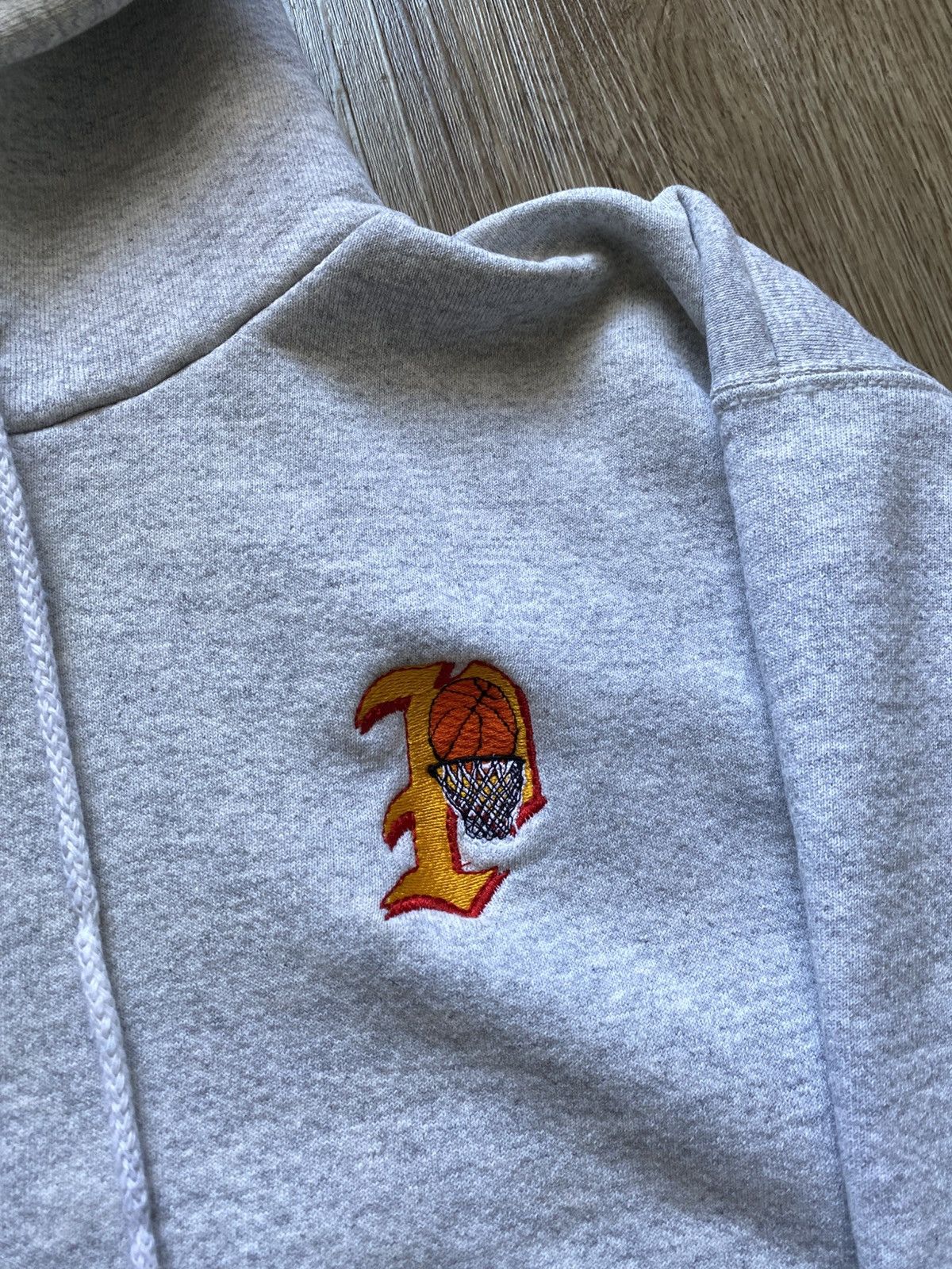 Vintage Vintage 90s College Basketball Hoodie Size US L / EU 52-54 / 3 - 3 Thumbnail