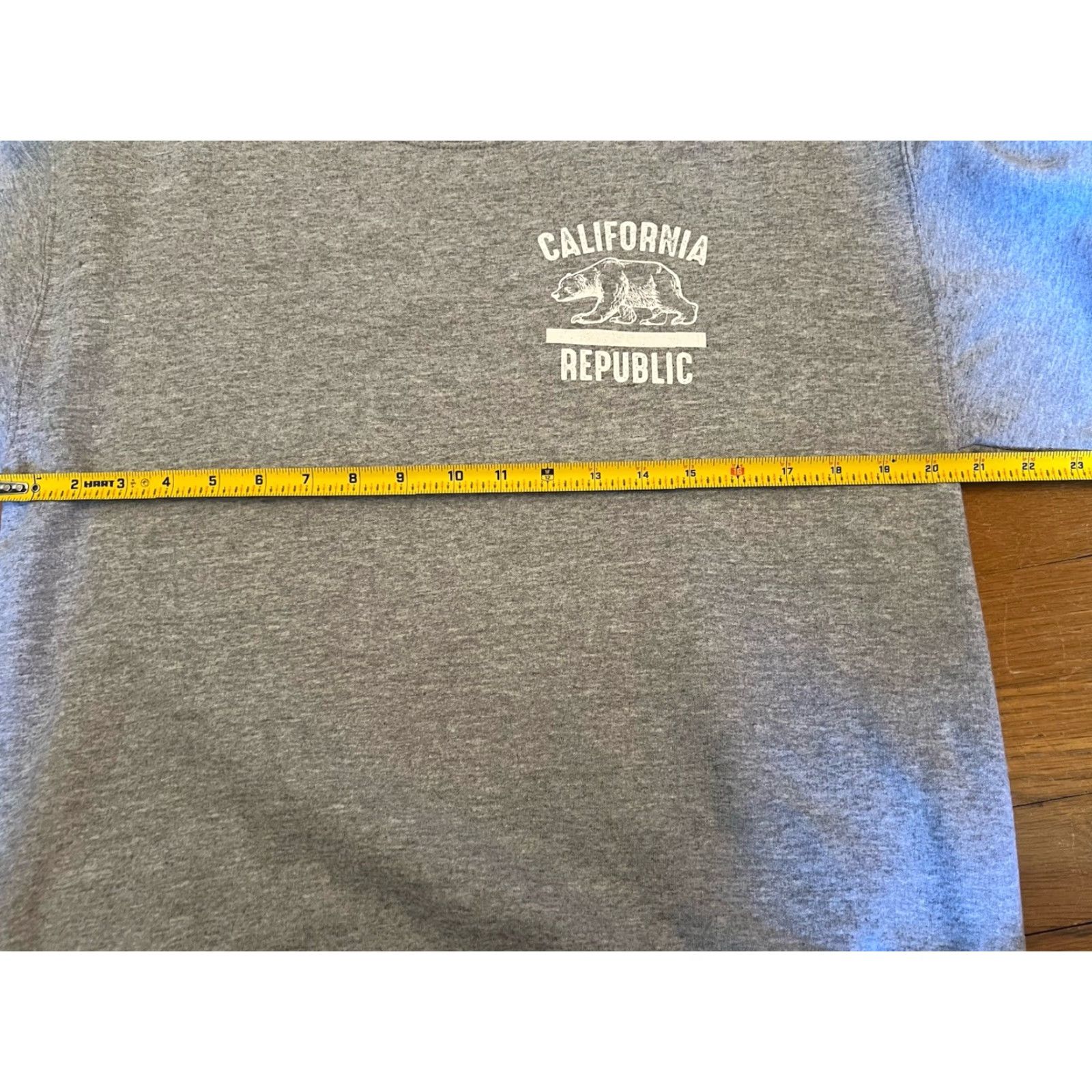 Vintage M & M Sweatshirt Mens Gray Medium Crewneck Size US M / EU 48-50 / 2 - 6 Thumbnail