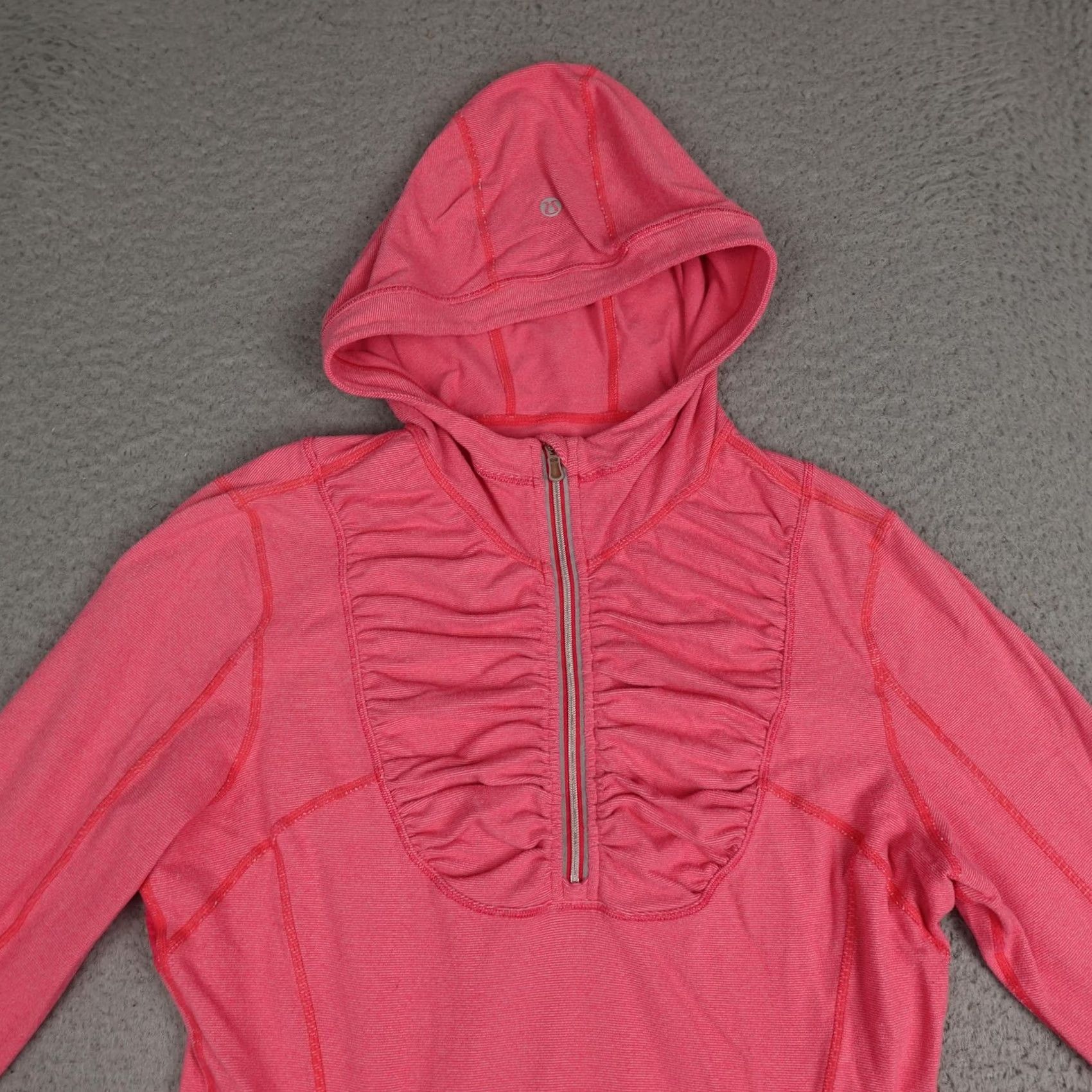 Lululemon Lululemon Hoodie Womens 10 Pink 1/4 Zip Ruffle Front Slim Fit Running Yoga Top Size L / US 10 / IT 46 - 4 Thumbnail