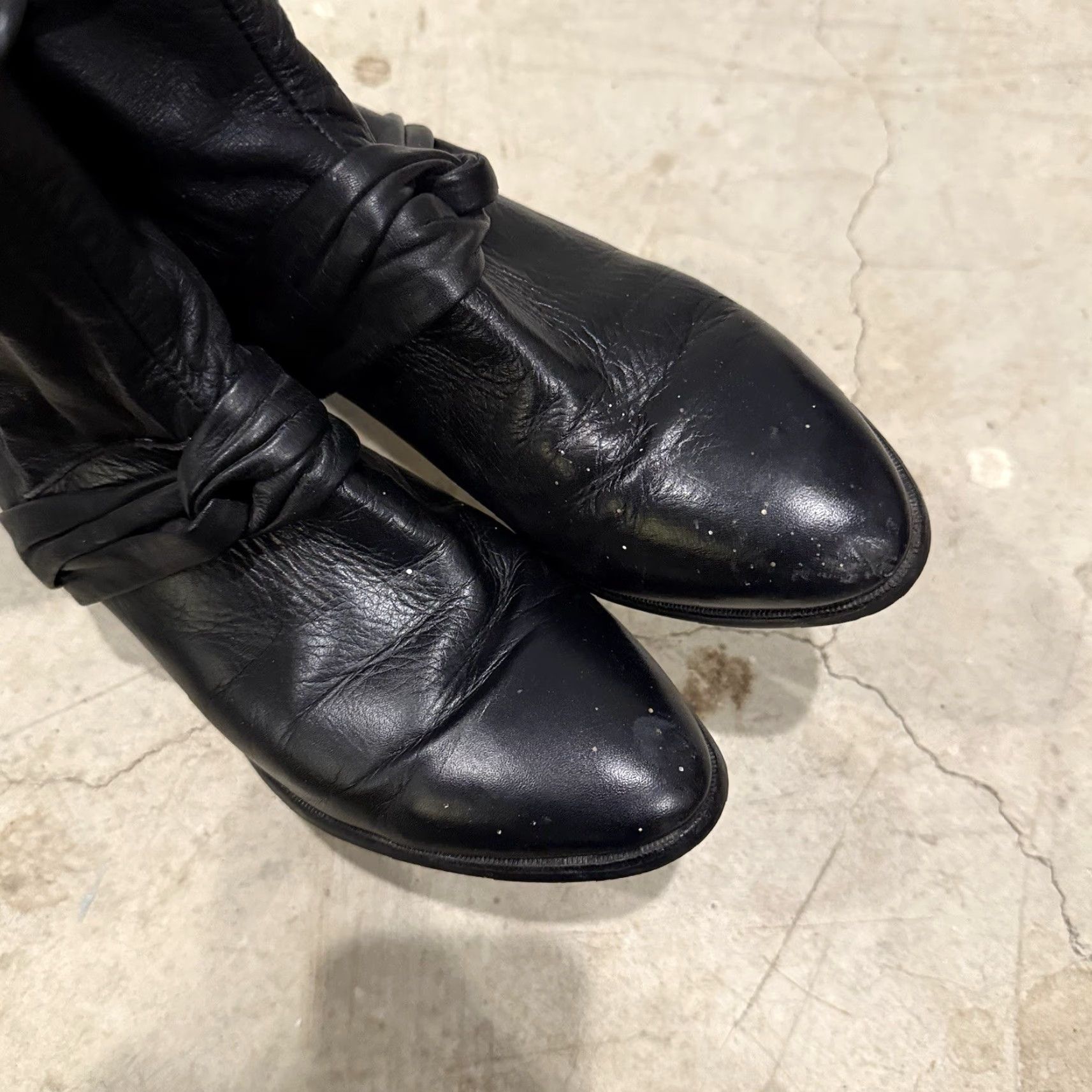 Frye VINTAGE Frye Pull On Slouch Ankle Bootie Black Leather Women's 8.5 M Boho Shoes Size US 9 / IT 39 - 3 Thumbnail