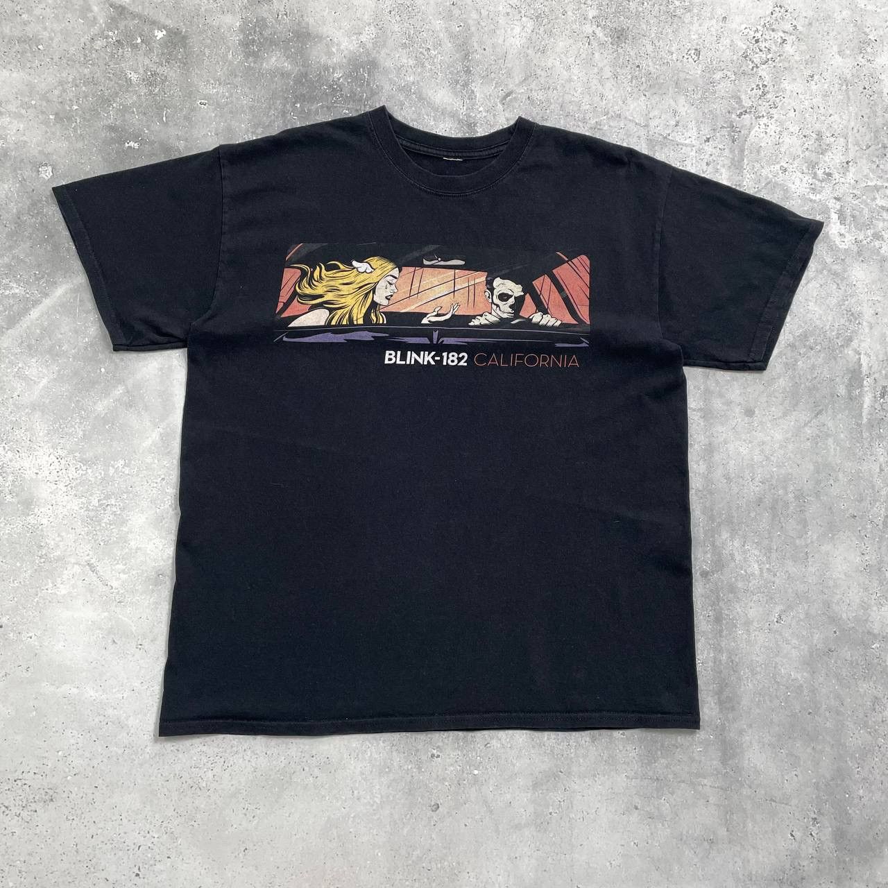 Band Tees Blink-182 California Album Promo T Shirt Faded Black M/L Size US L / EU 52-54 / 3 - 1 Thumbnail
