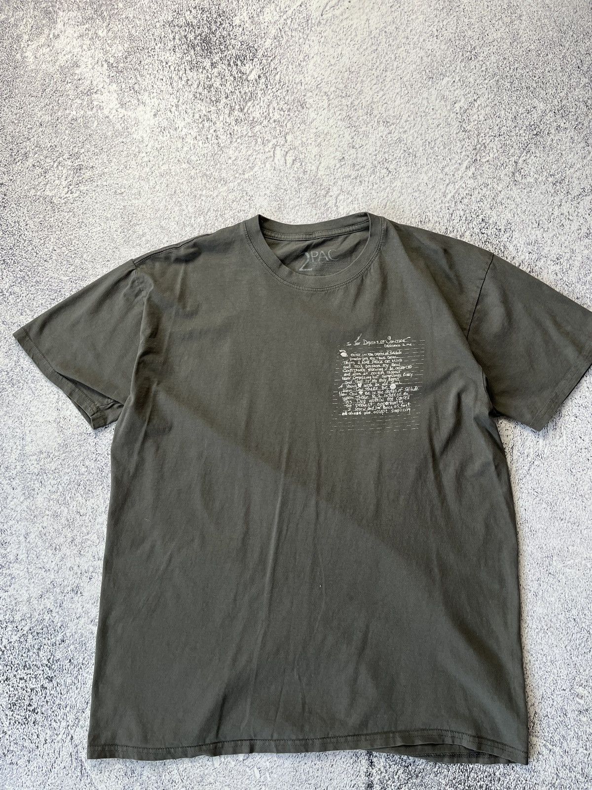Band Tees Rare Mens 2Pac Vintage T-Shirt Size S Y2K Size US S / EU 44-46 / 1 - 5 Thumbnail