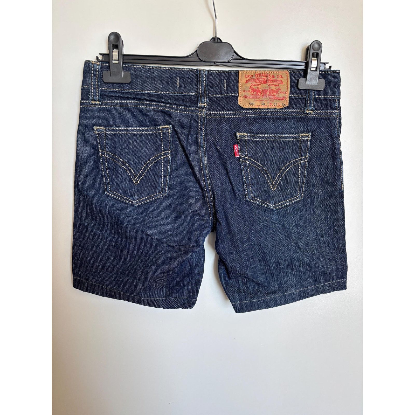 Levi's Levi’s 507 W31 USA 1996 Dark Wash Cut Off Denim Shorts Size US 31 - 7 Thumbnail