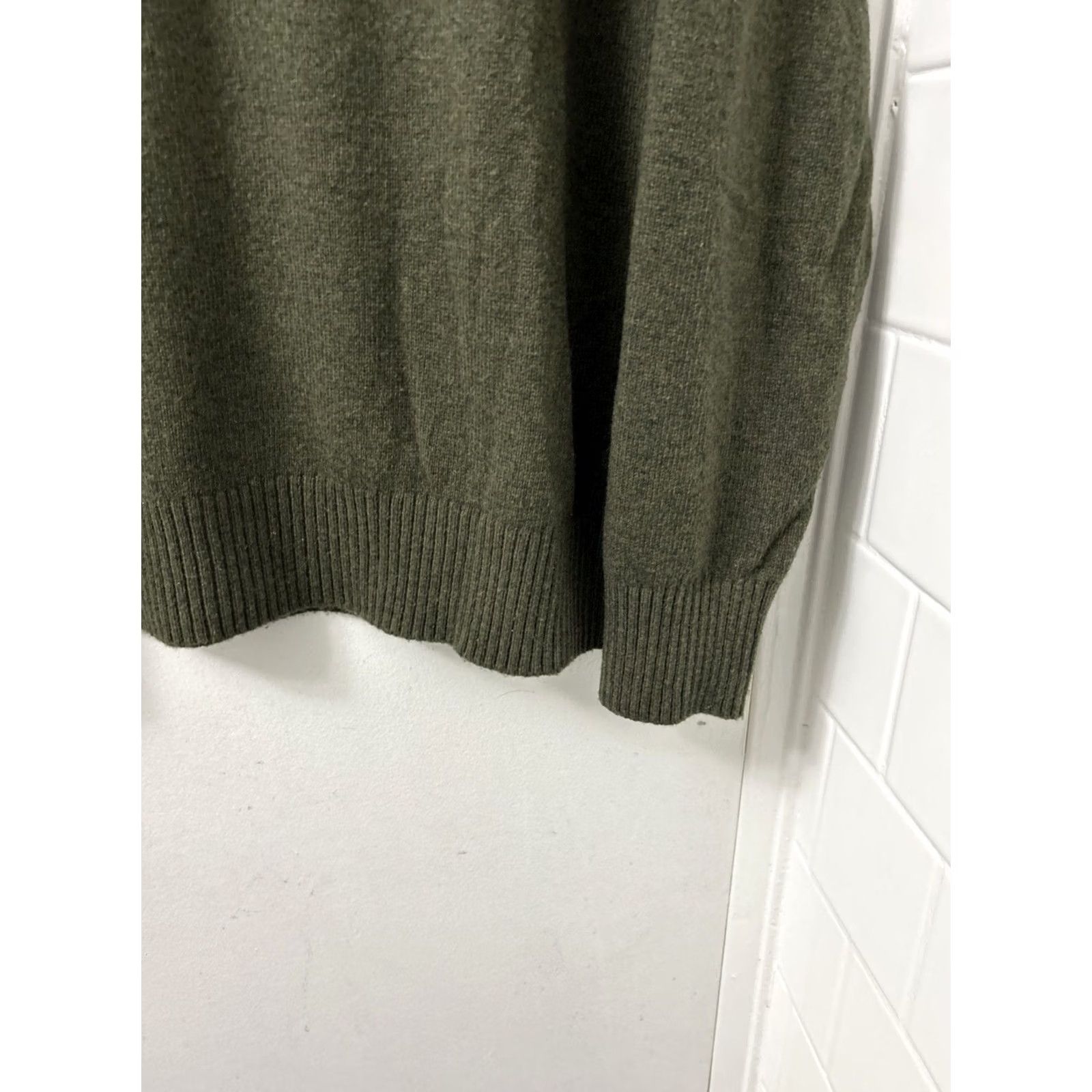 J.Crew J.CREW Sweater Mens Medium Olive Green Raglan Crewneck Pullover Lambswool Nylon Knit Casual Fall Winter Size US M / EU 48-50 / 2 - 5 Thumbnail