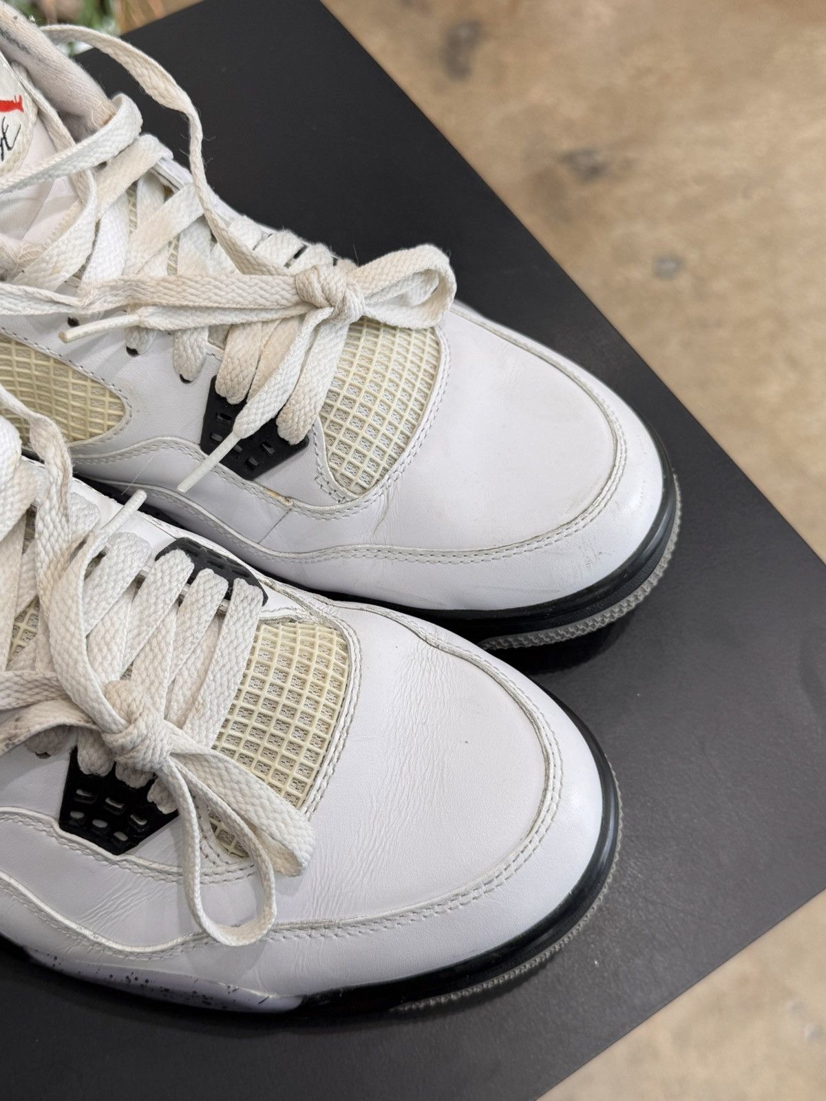 Jordan Brand Air Jordan 4 White Cement Size 11.5 (2012) Size US 11.5 / EU 44-45 - 8 Thumbnail