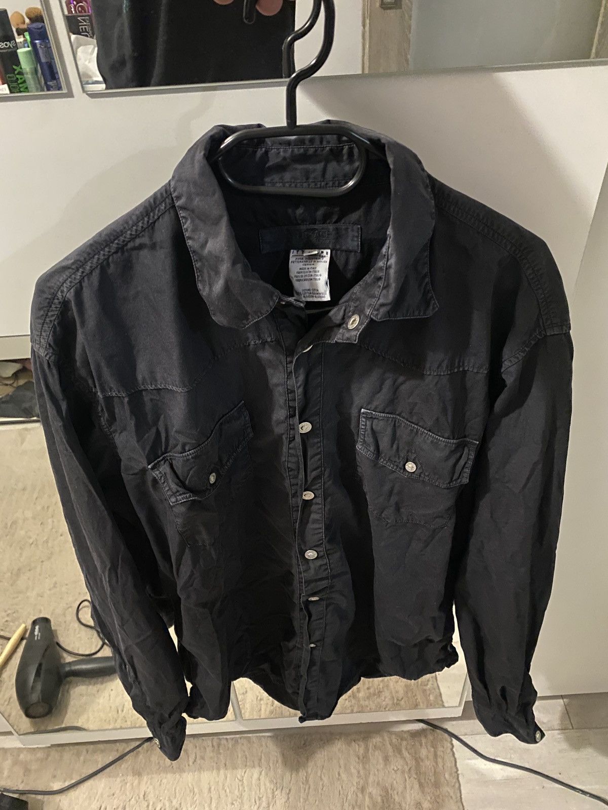 Versace Jeans Couture × Vintage Vintage Luxury Versace jeans couture with medusa pink shirt Size US L / EU 52-54 / 3 - 1 Thumbnail