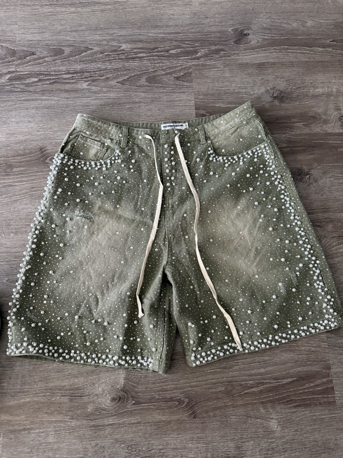 Vale Vale Rain Forest Jorts Sz 34 Size US 34 / EU 50 - 1 Thumbnail