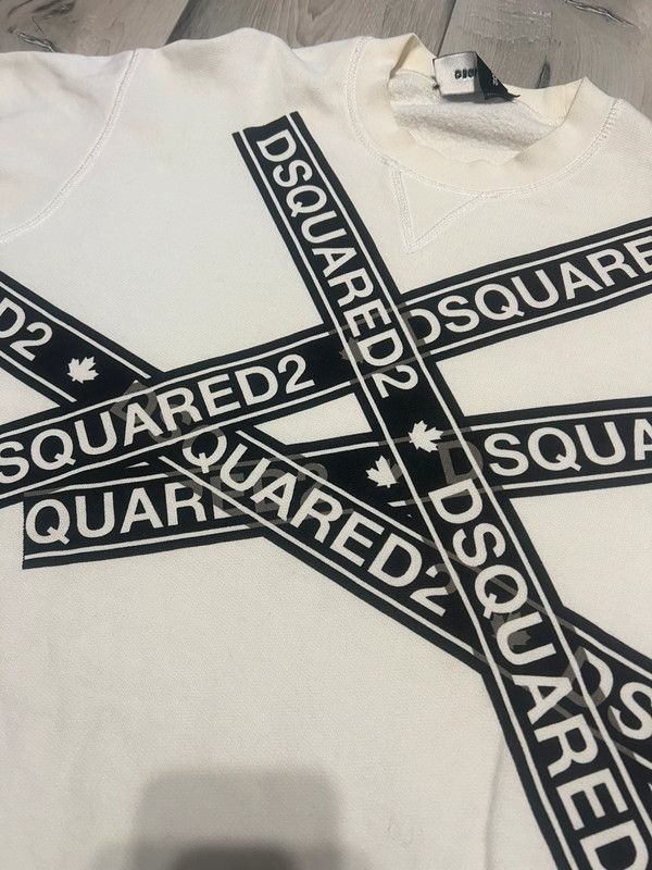 Dsquared2 Crewneck Dsquared2 M Size US M / EU 48-50 / 2 - 3 Thumbnail