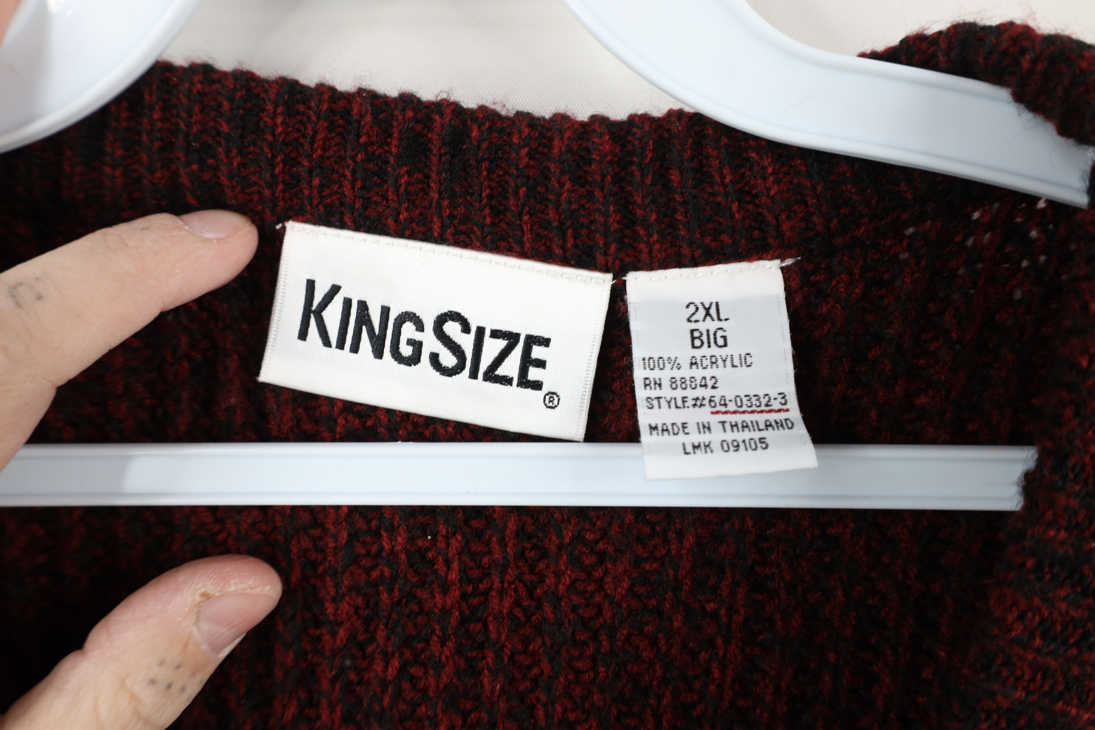 Vintage Vintage 90s Streetwear Ribbed Knit V-Neck Sweater Vest Red Size US XXL / EU 58 / 5 - 4 Thumbnail