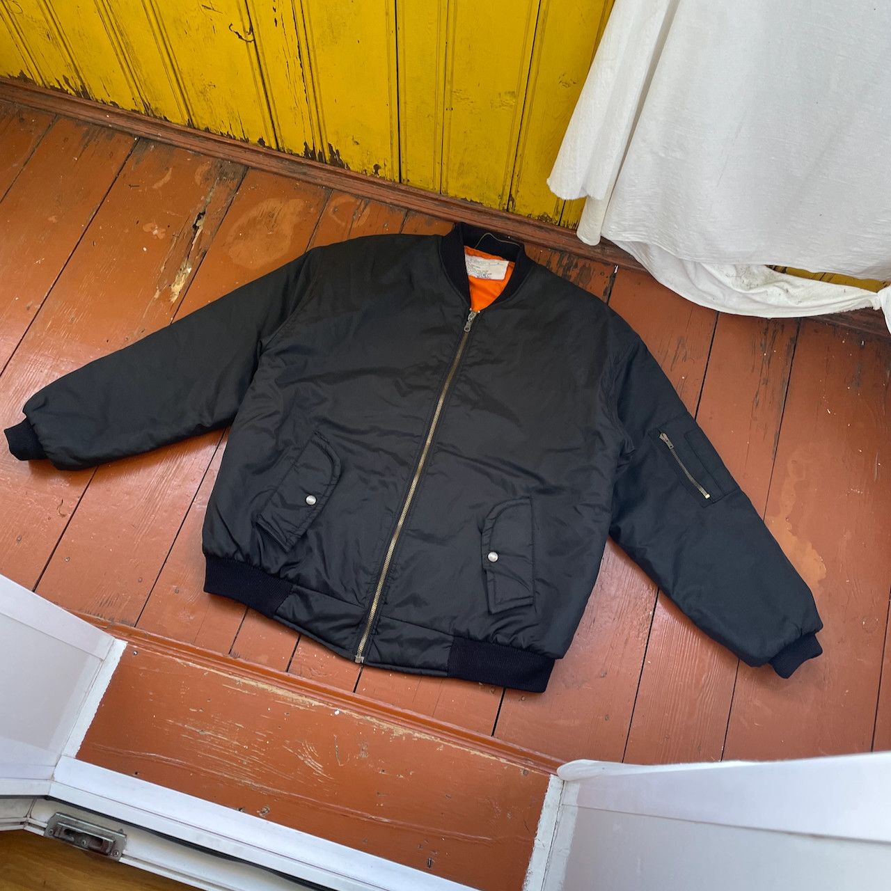 Other Vintage MA-1 Bomber Jacket – Black Nylon air force Size US XL / EU 56 / 4 - 2 Thumbnail