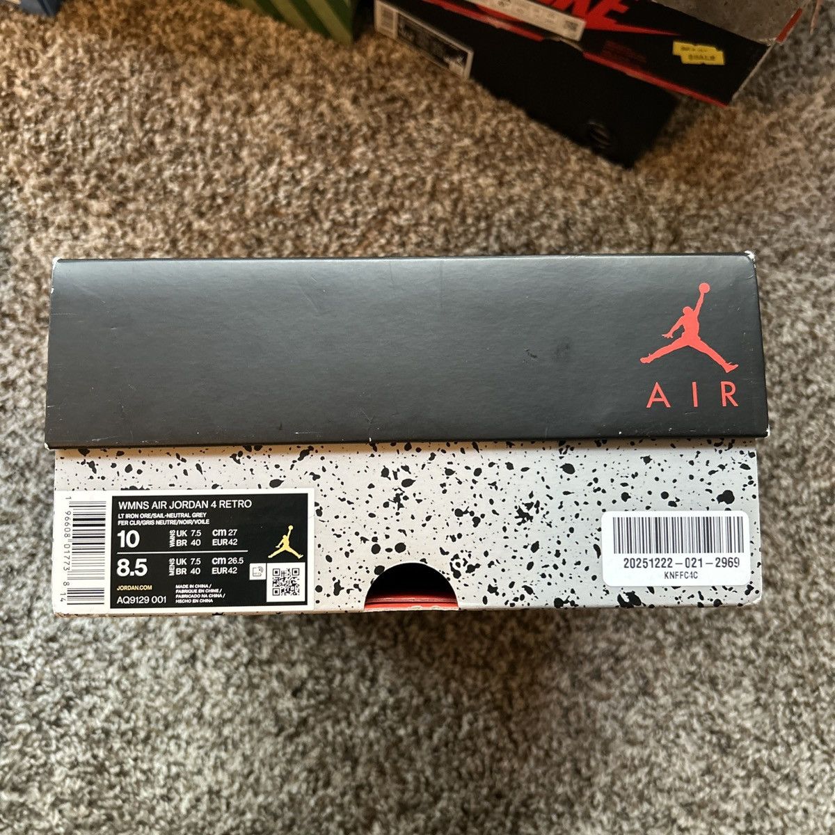 Jordan Brand Wmns Air Jordan 4 Retro Frozen Moments Size US 8.5 / EU 41-42 - 7 Thumbnail