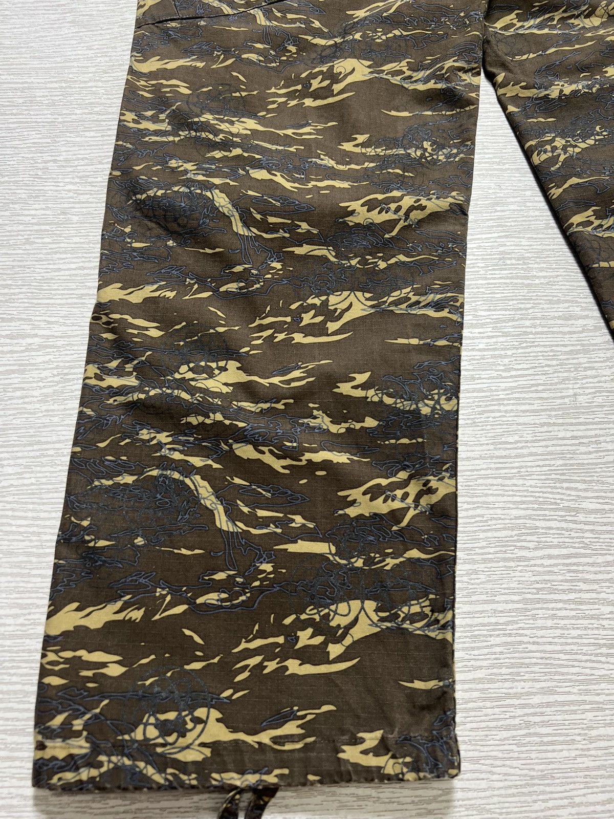 Futura Futura Laboratories - AOP Tiger Camouflage Cargo Pants Size US 34 / EU 50 - 13 Thumbnail