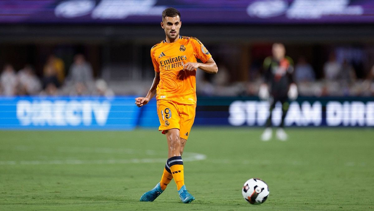 Adidas REAL MADRID ADIDAS 2024/2025 SOCCER AWAY JERSEY #19 CEBALLOS Size US L / EU 52-54 / 3 - 15 Thumbnail