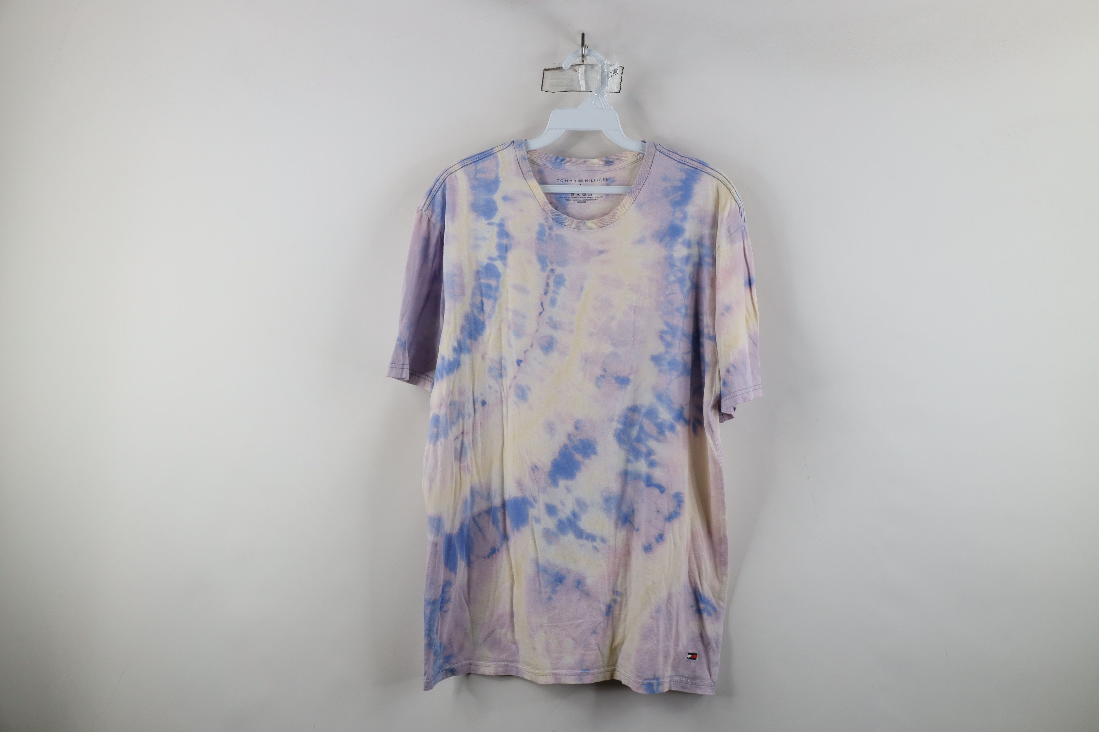 Tommy Hilfiger × Vintage Vintage Y2K Tommy Hilfiger Wash Short Sleeve T-Shirt Cotton Size US L / EU 52-54 / 3 - 1 Thumbnail